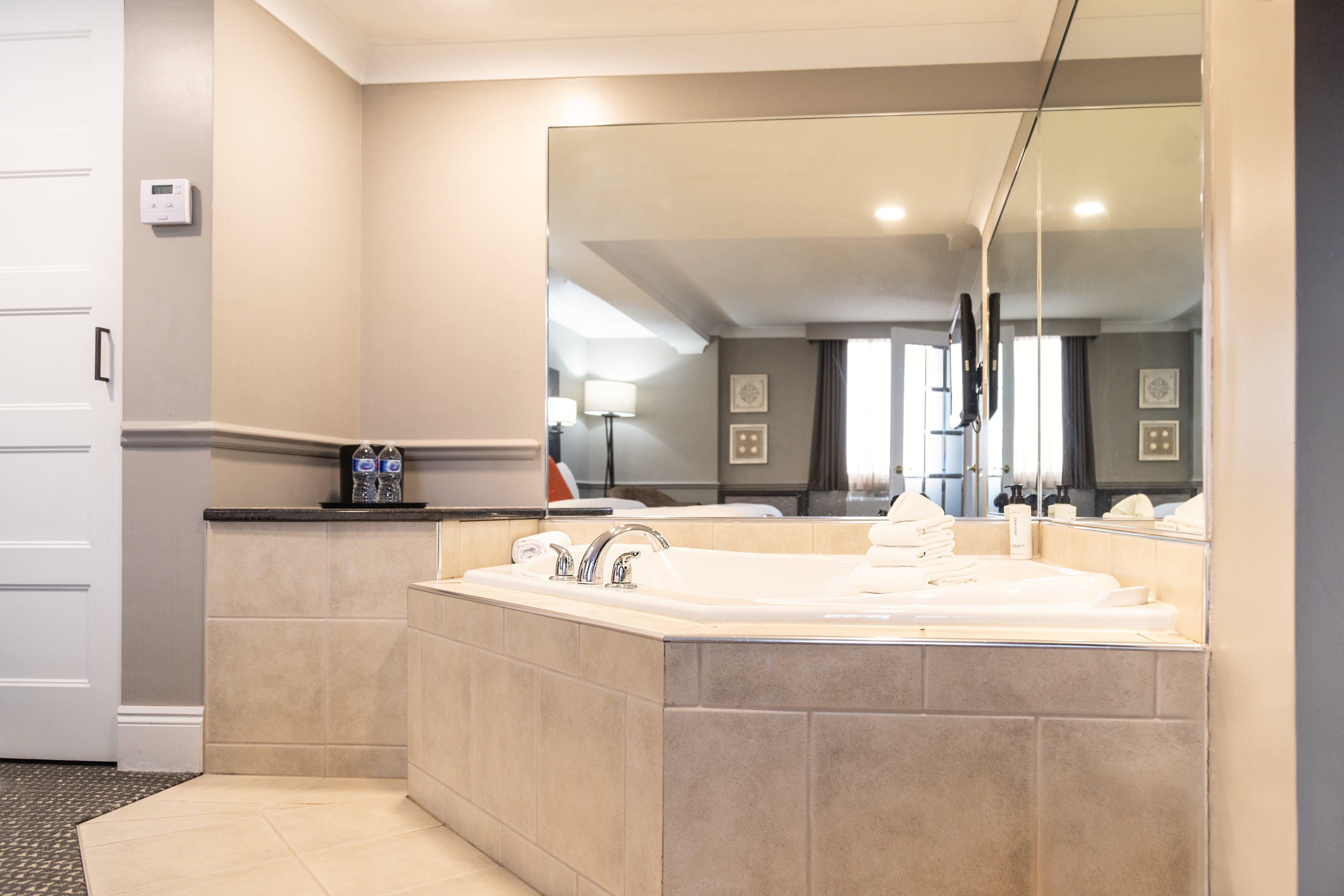 Junior Suite King Size Bed