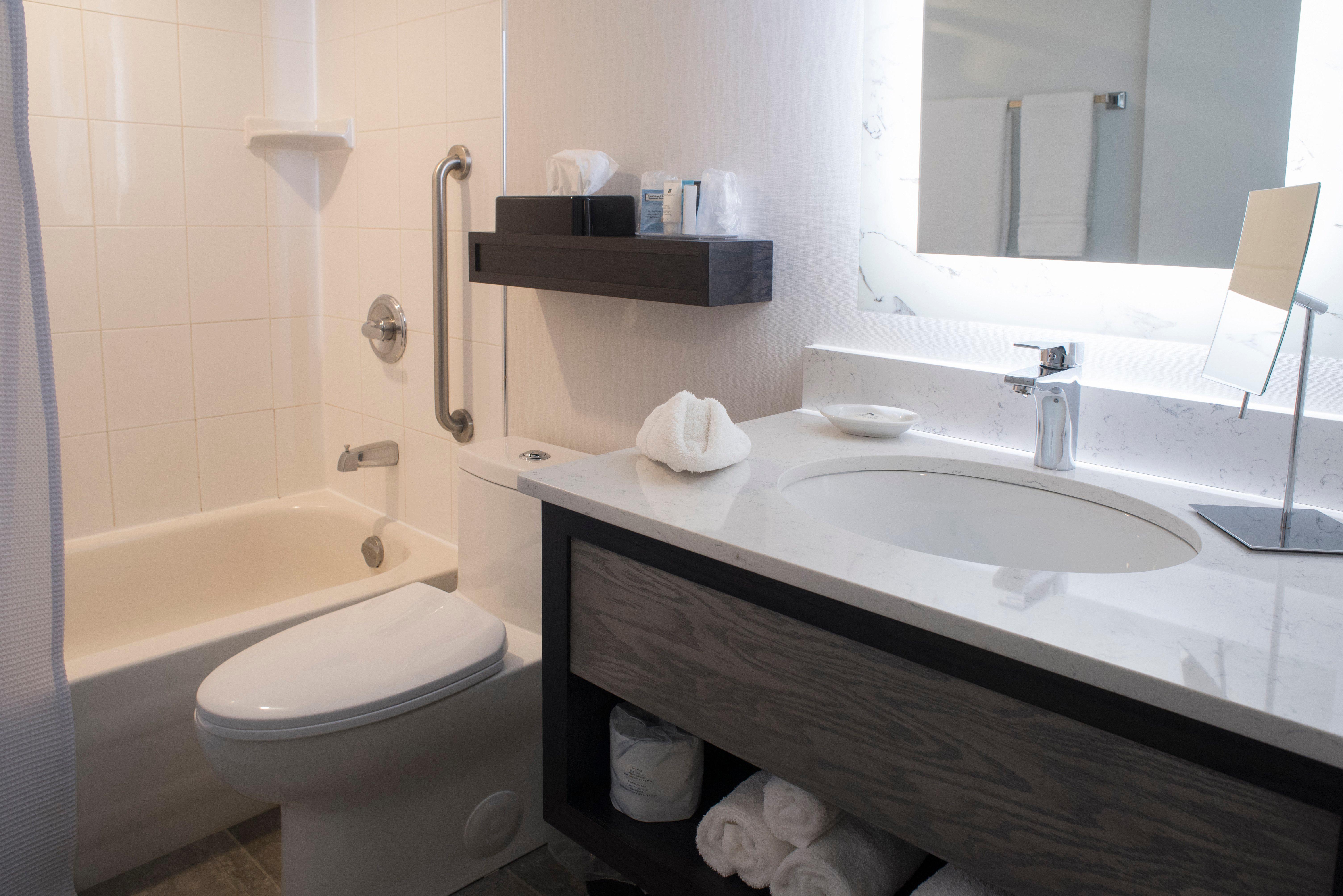 Double Two Queen Beds Premium