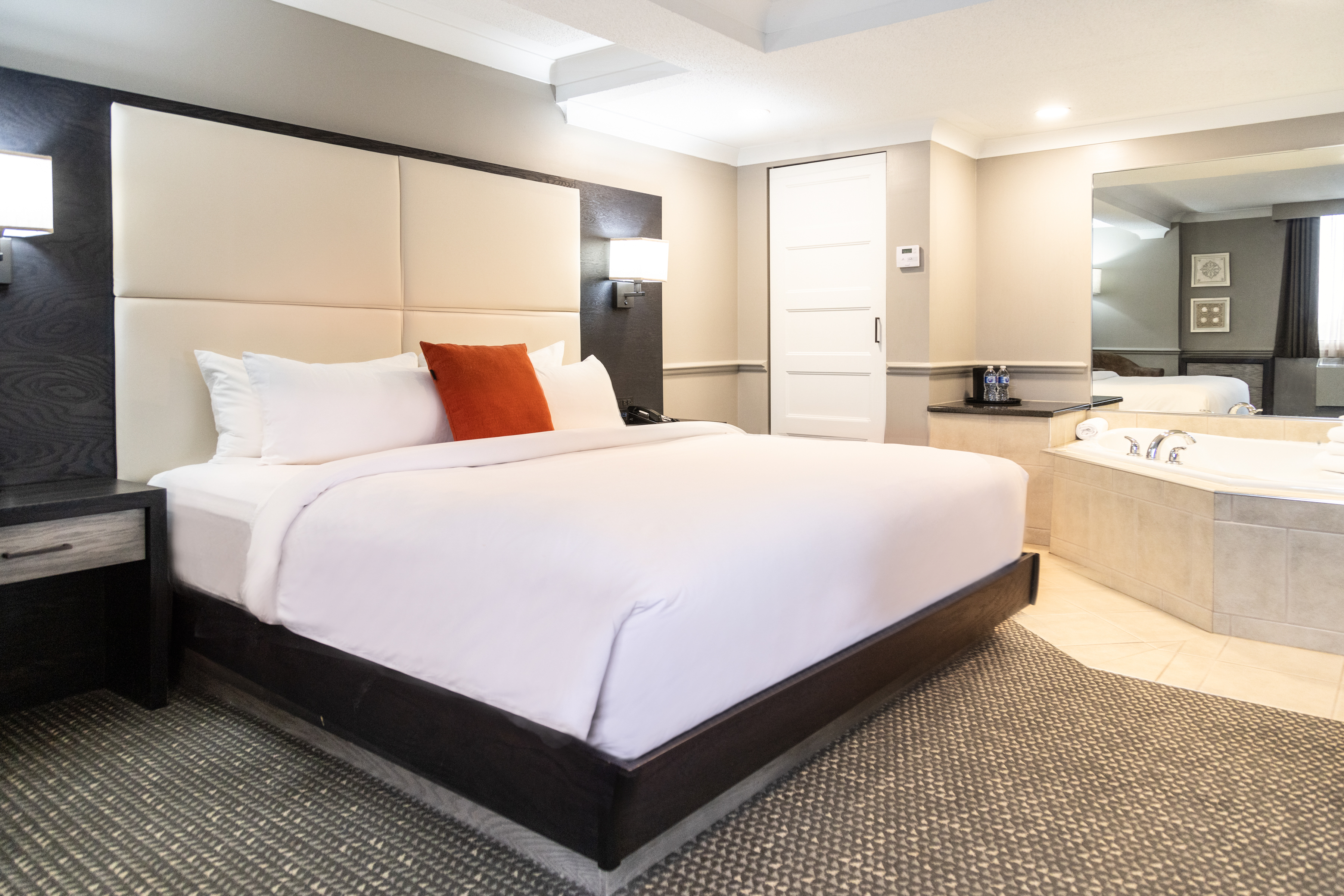Junior Suite King Size Bed