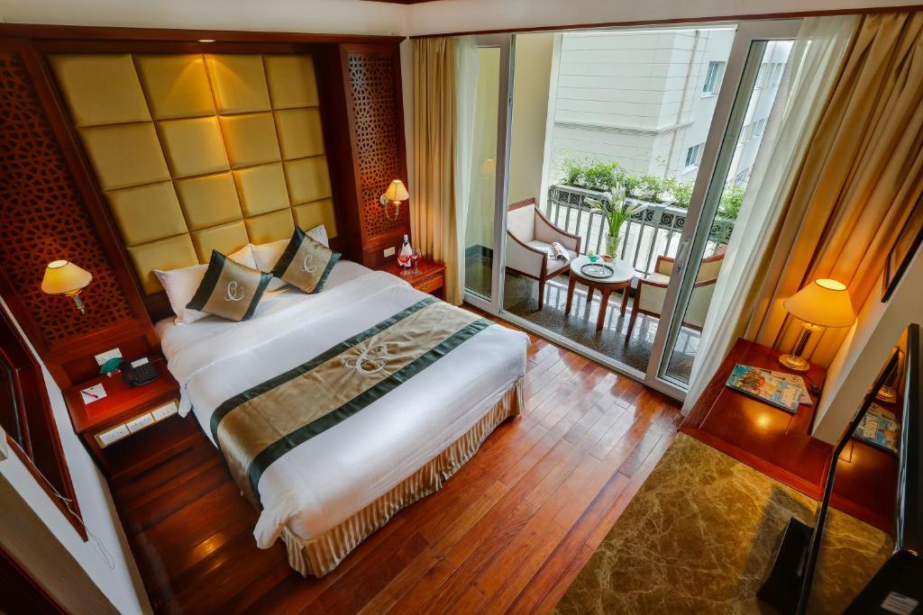 Double Deluxe with Balcony