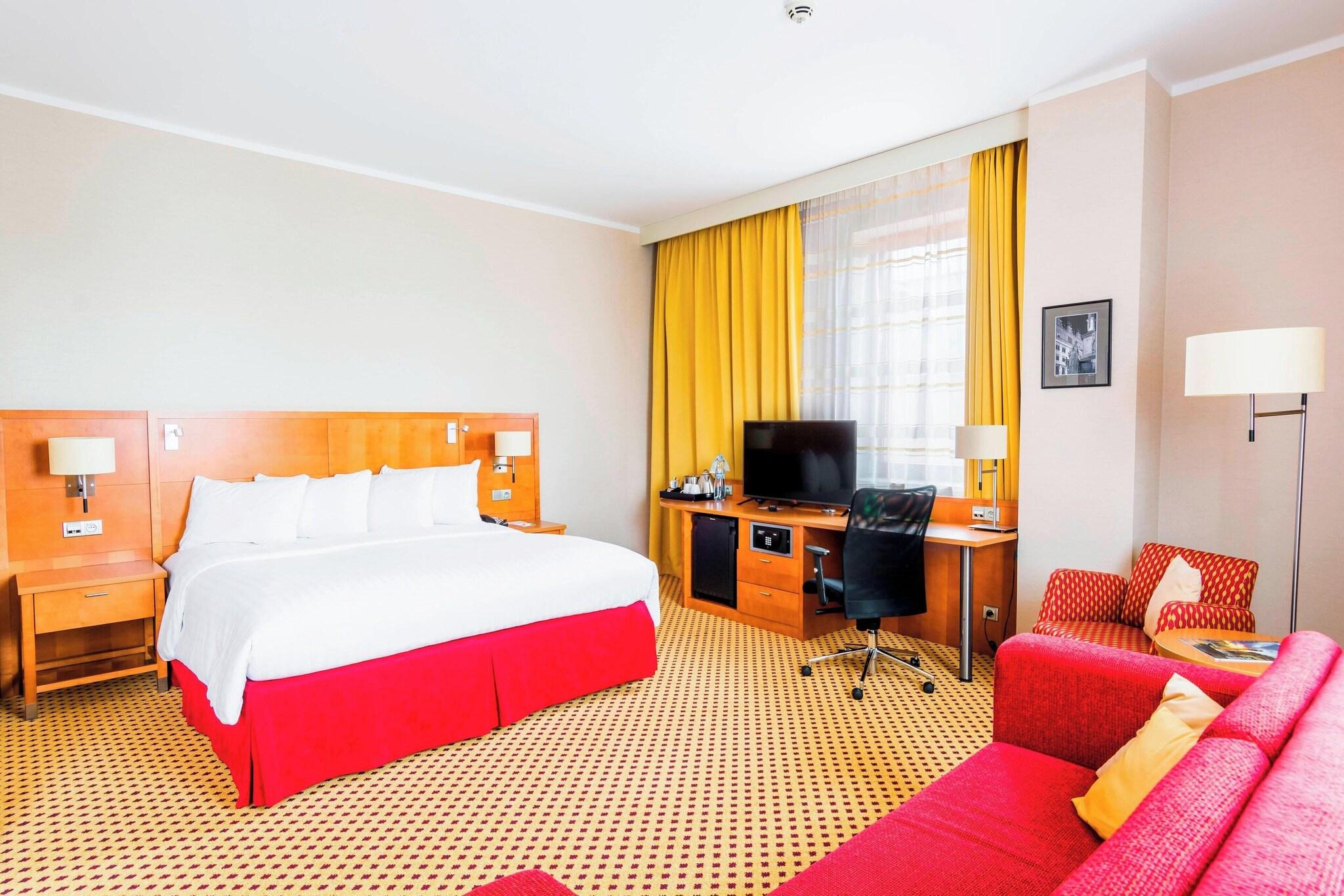 Double Superior King Bed