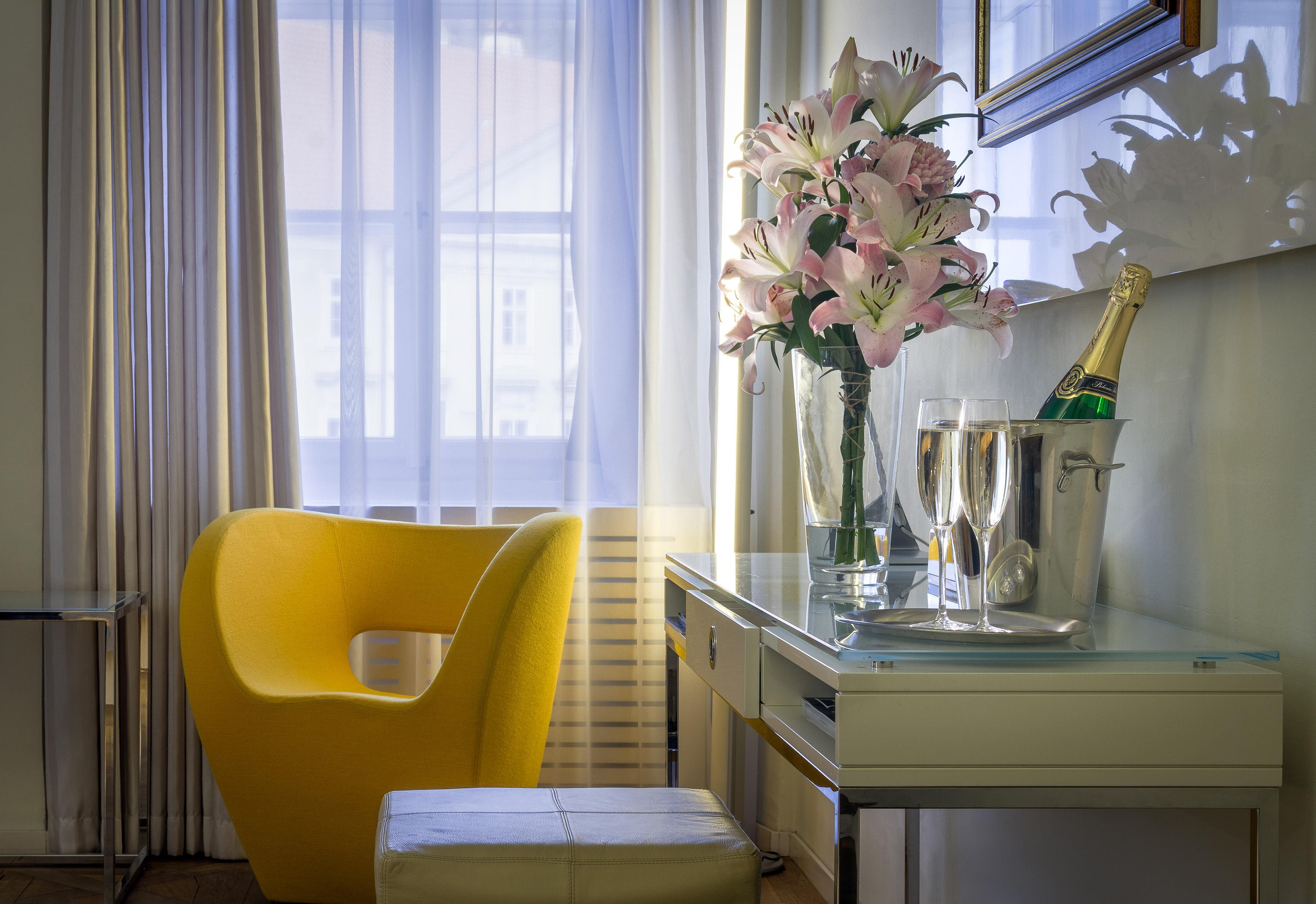 Double or Twin Deluxe