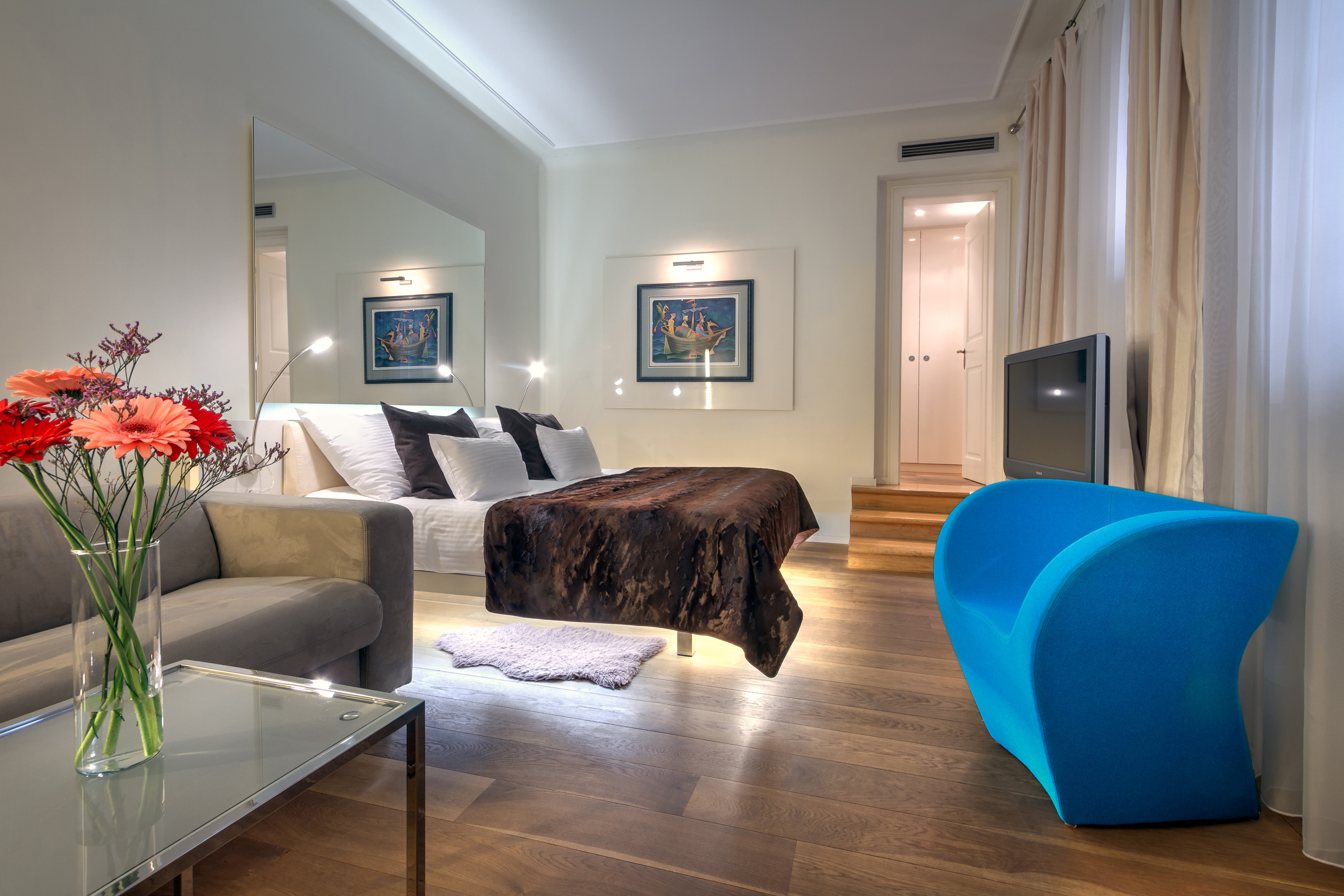 Double or Twin Standard