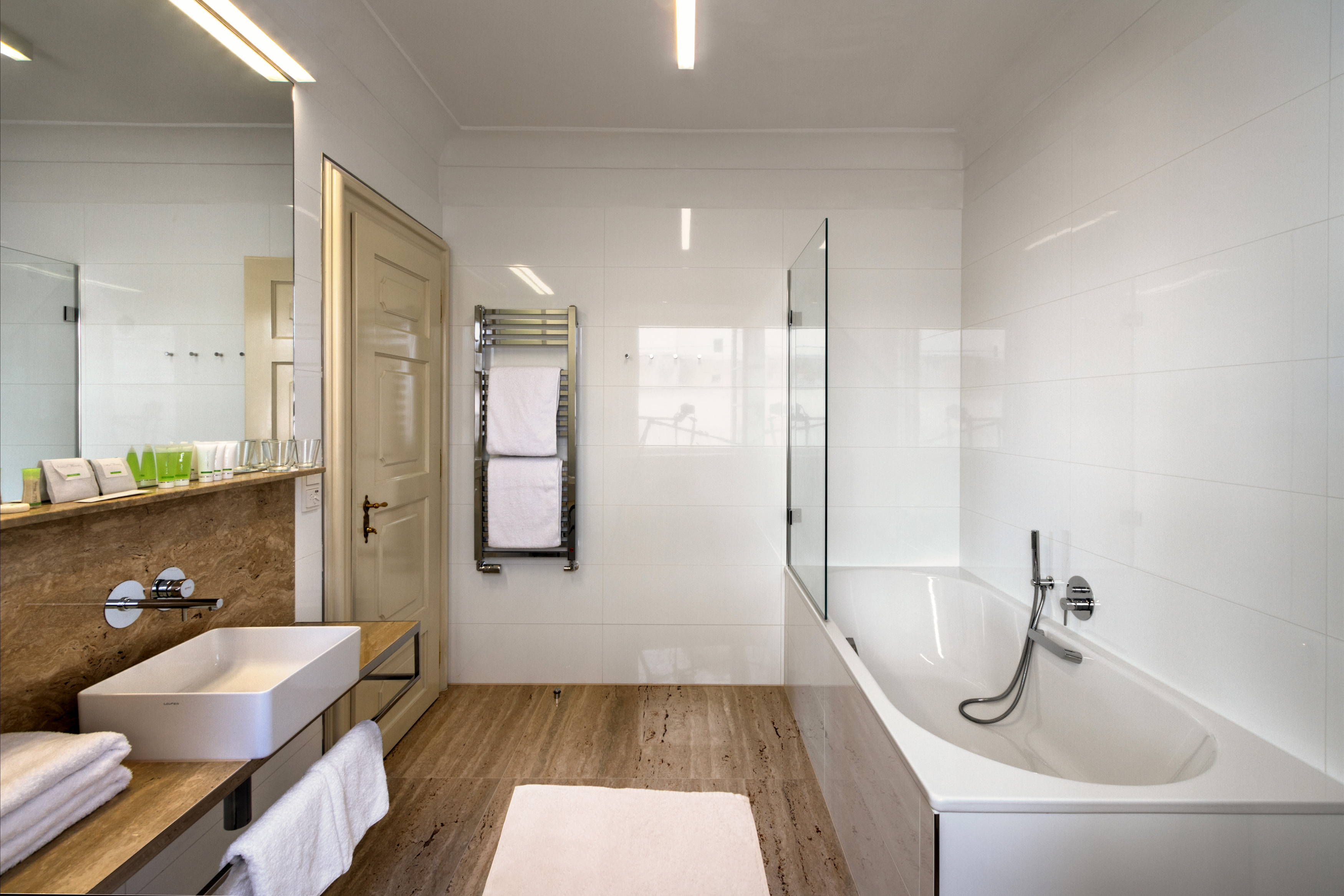 Double or Twin Deluxe