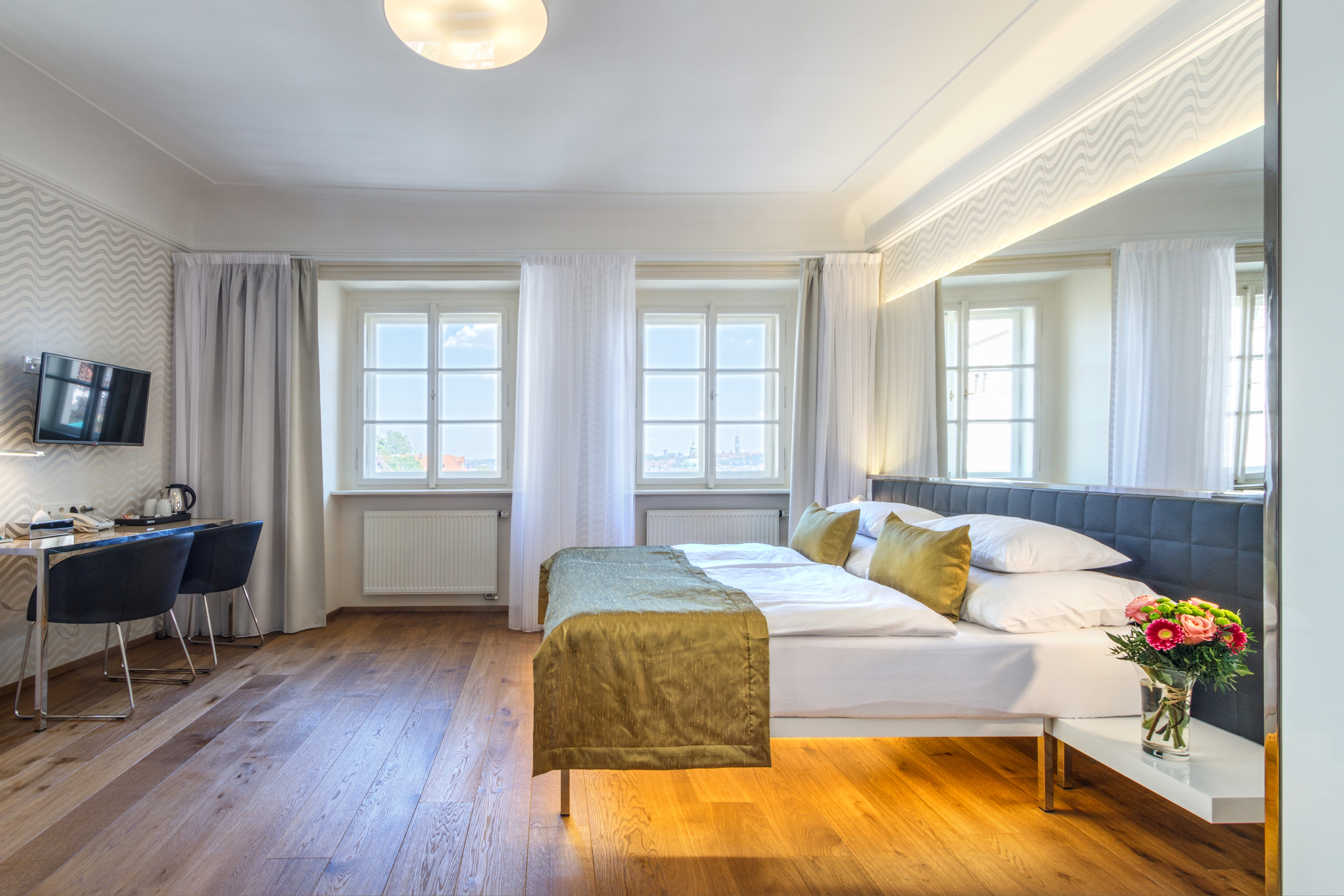 Junior Suite City View