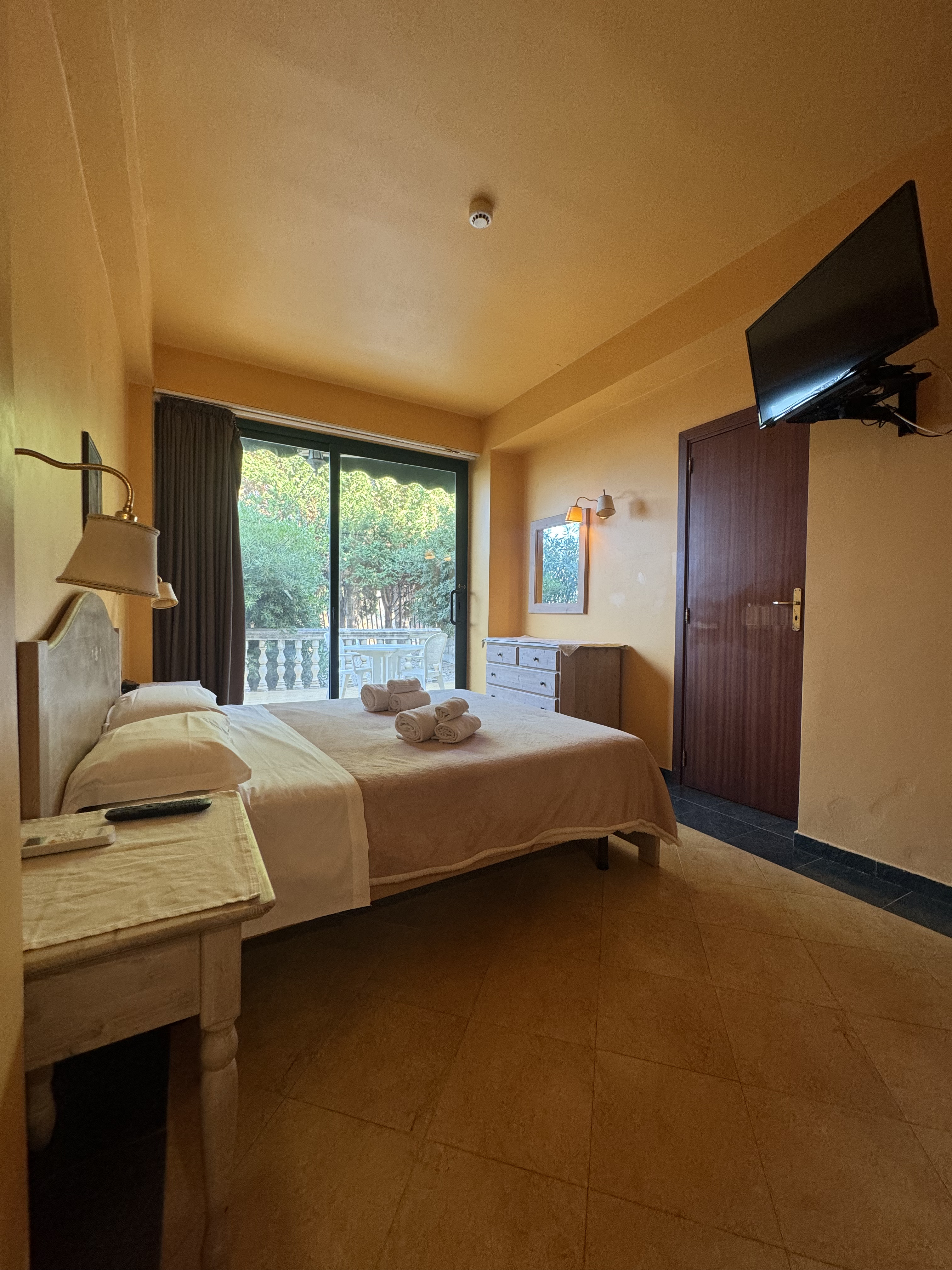 Quadruple Sea View with Balcony