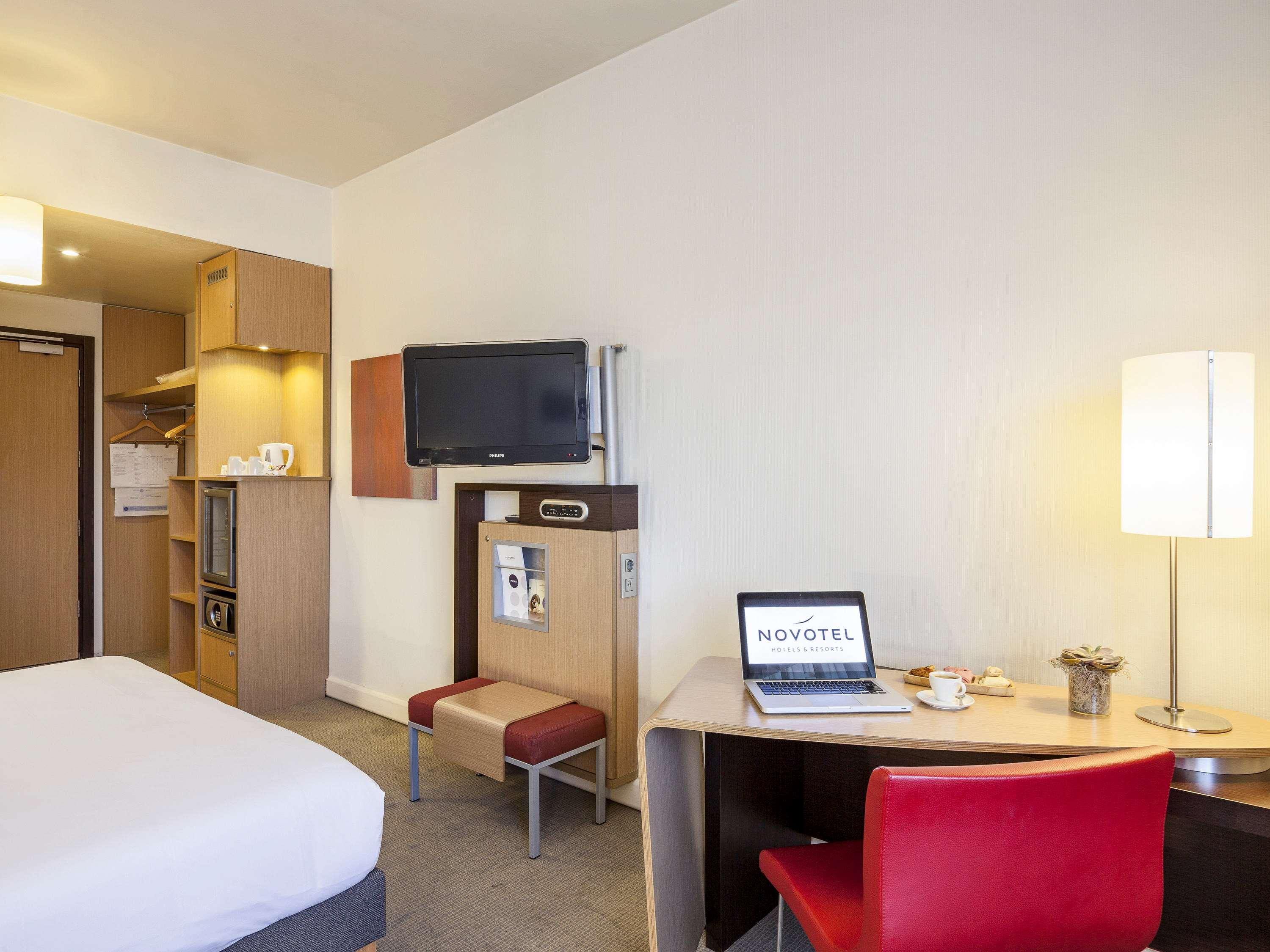 Double Superior Queen Bed