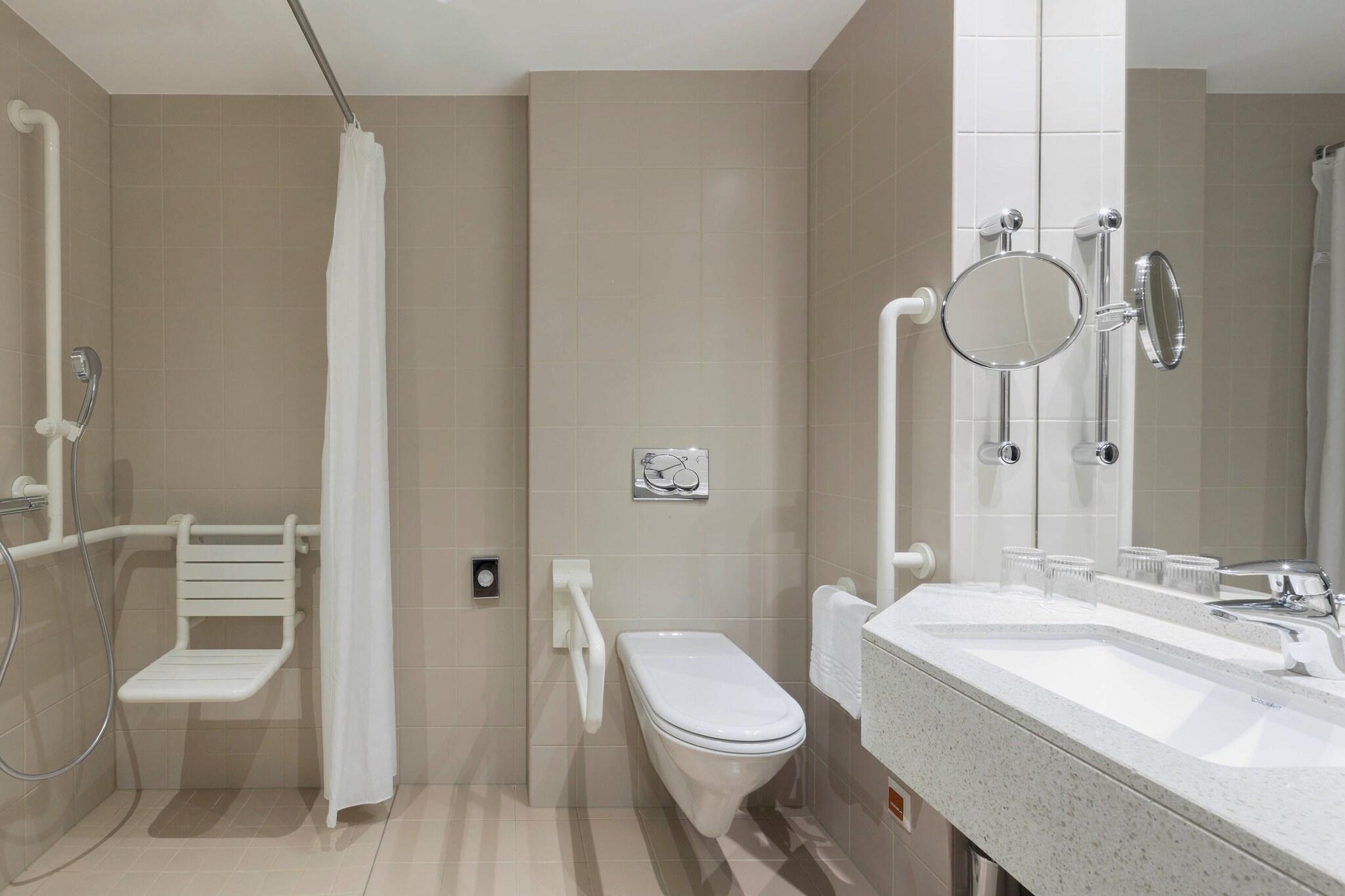 Double King Size Bed