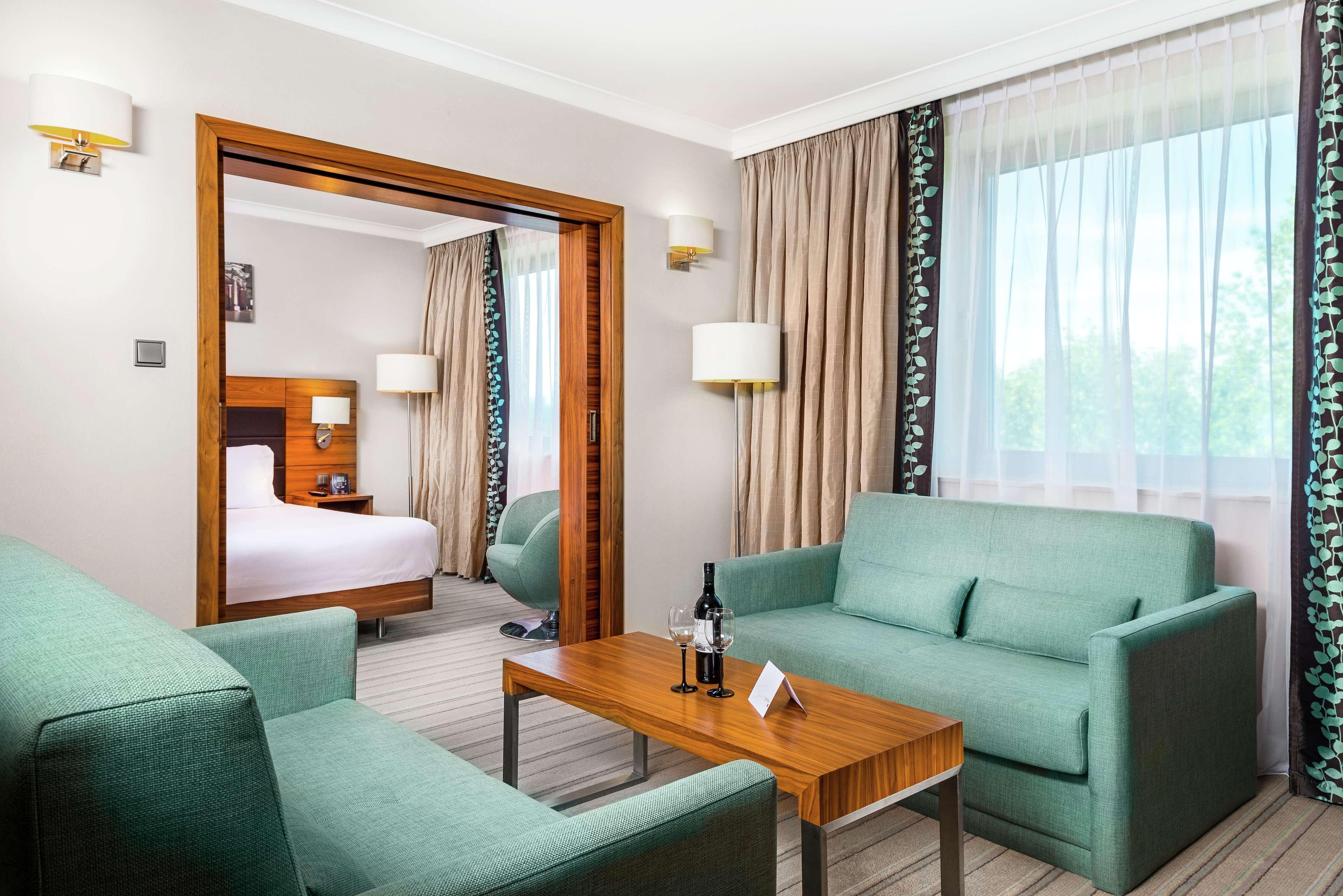 Junior Suite King Size Bed