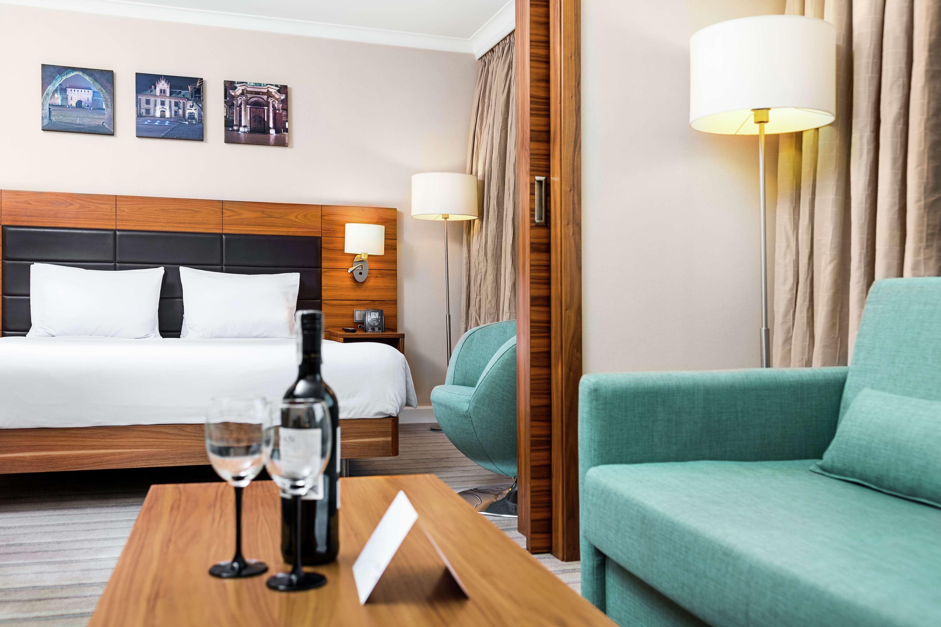 Junior Suite King Size Bed