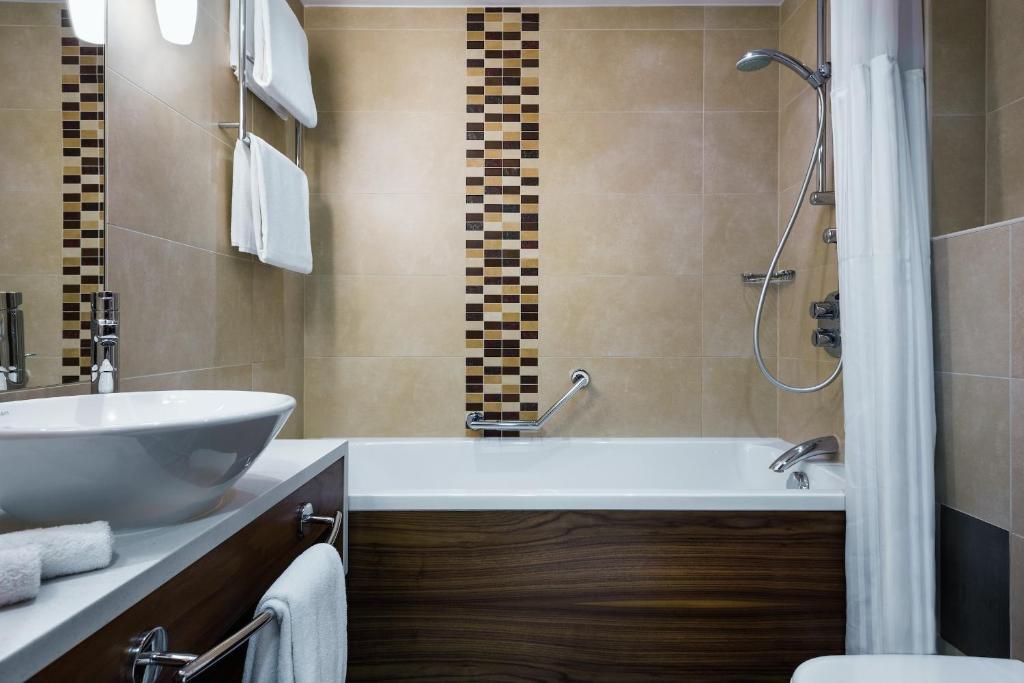 Family Room Connecting Room