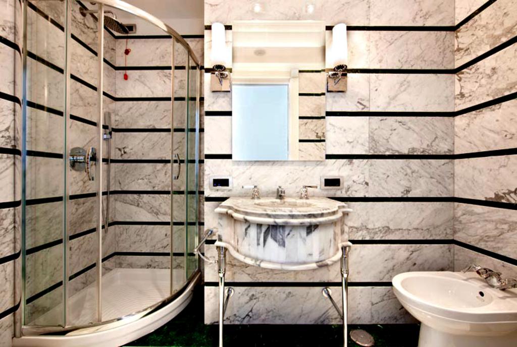 Double or Twin Deluxe