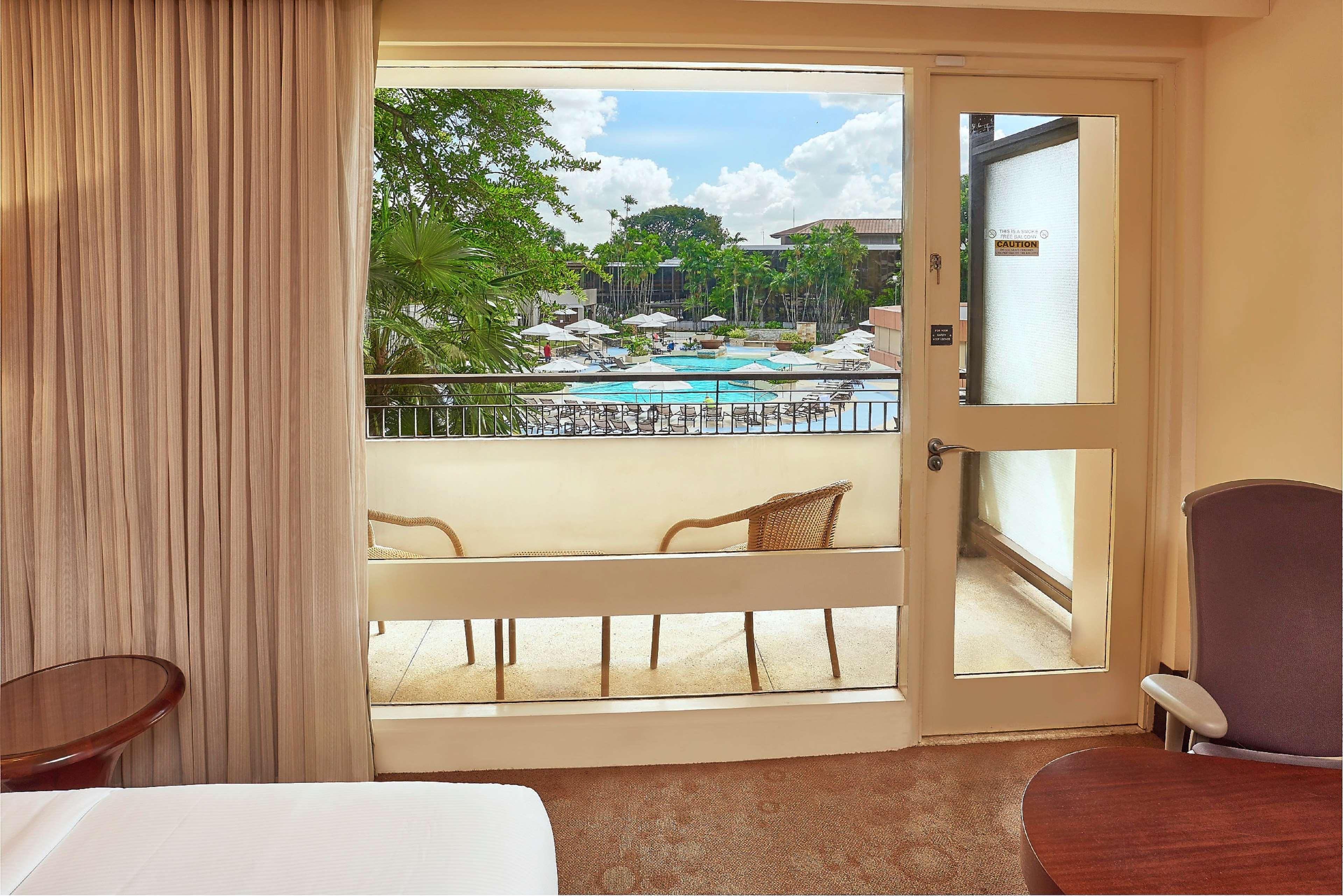 Double Pool View King Bed