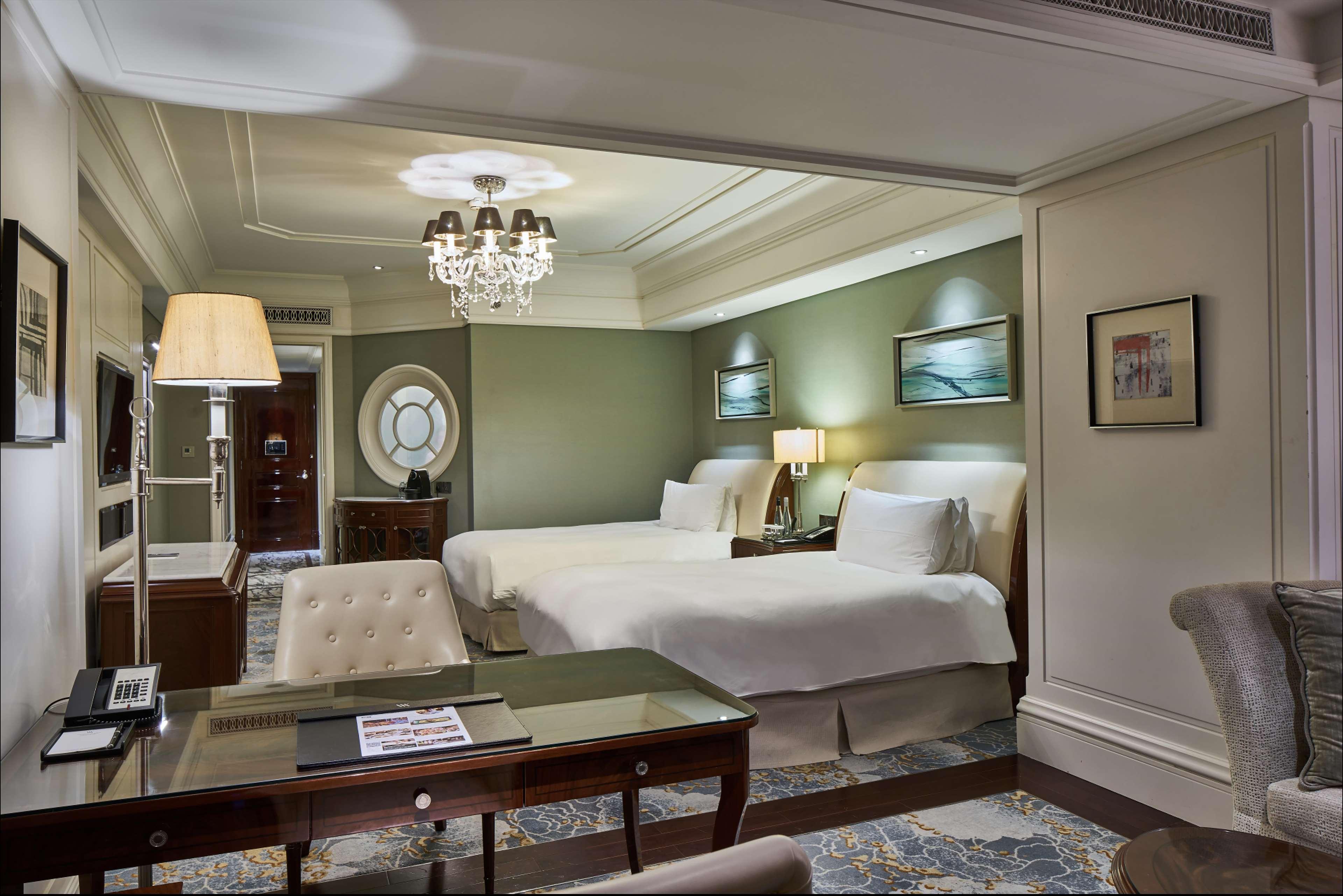 Room Deluxe Two Queen Beds