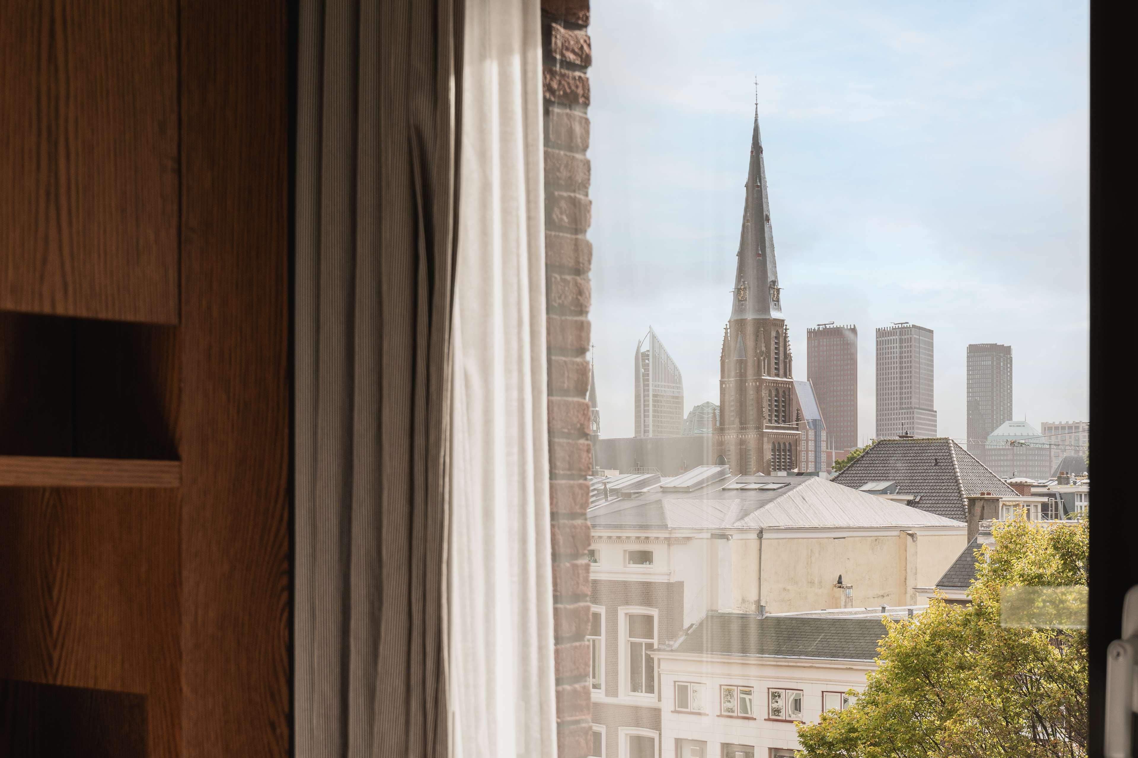 Family Room Connecting Room