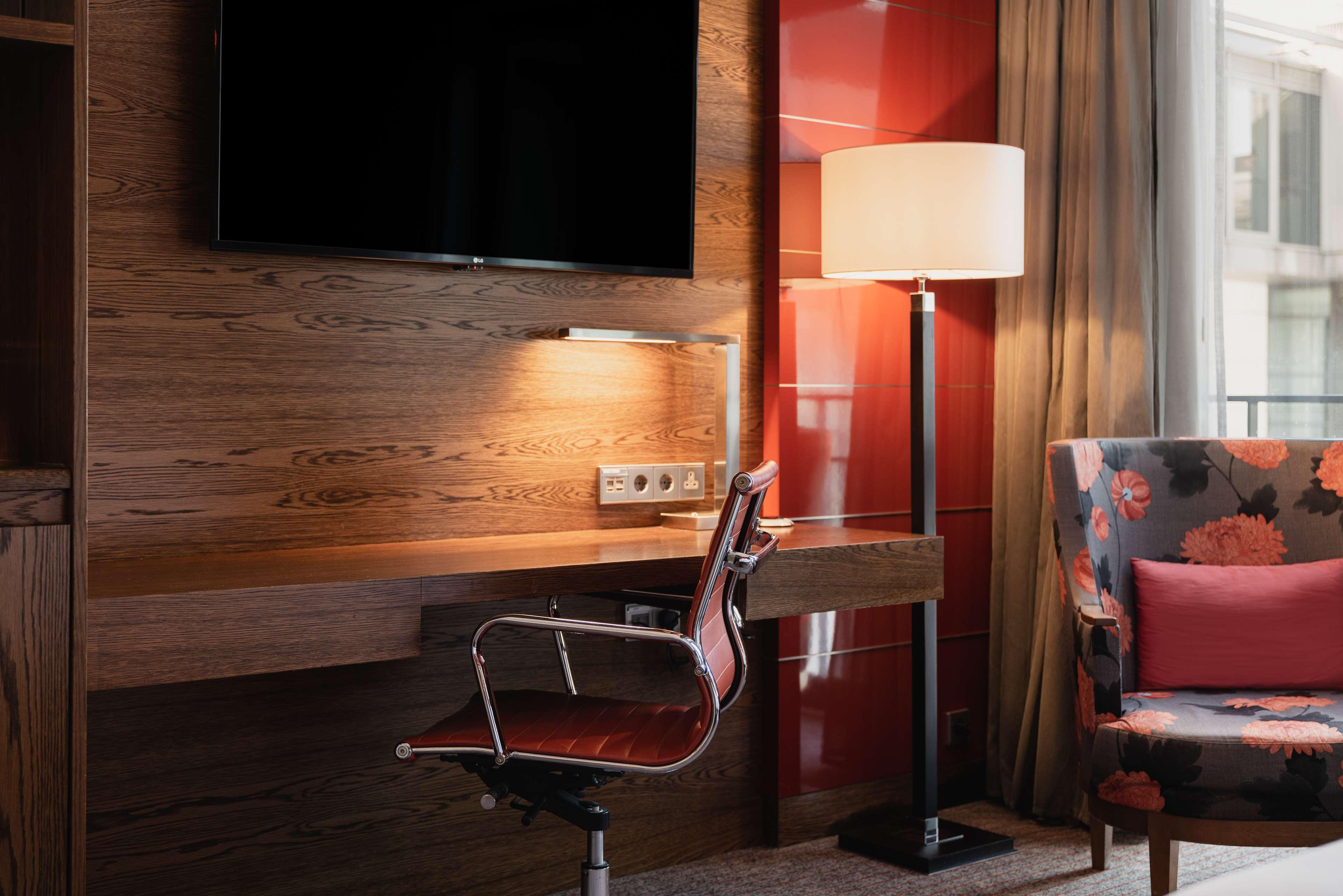 Family Room Connecting Room