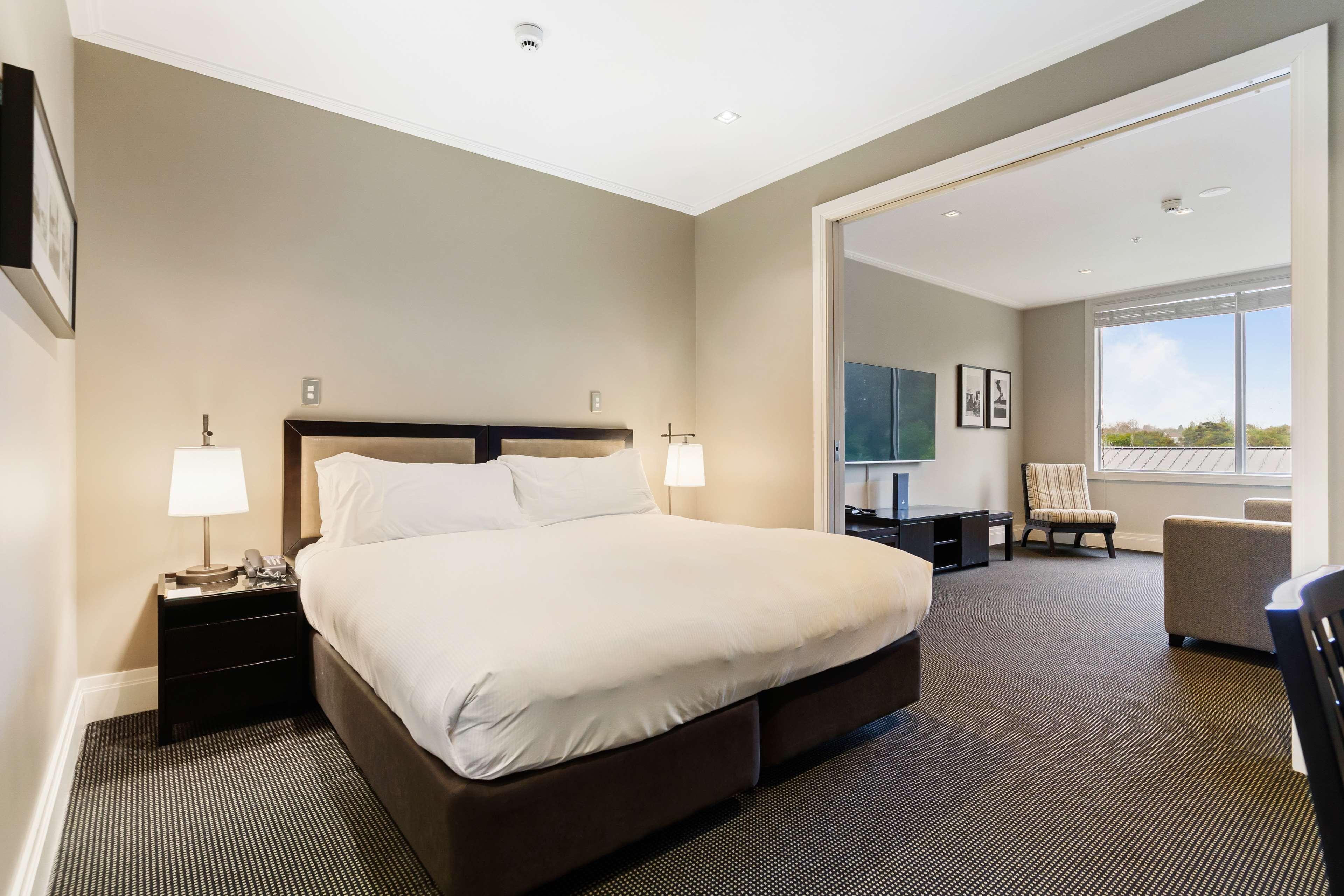 Junior Suite King Size Bed