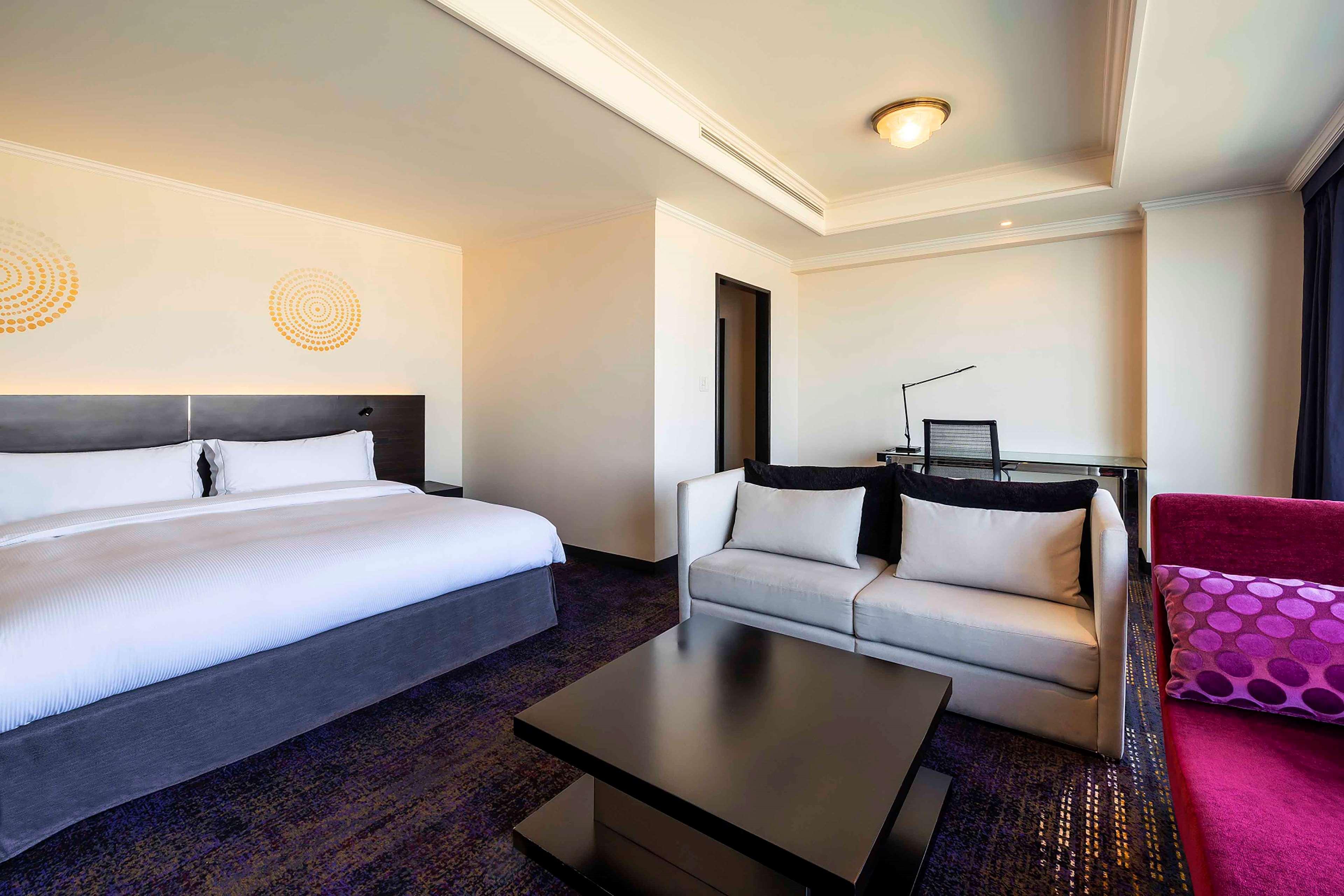 Suite Executive King Bed