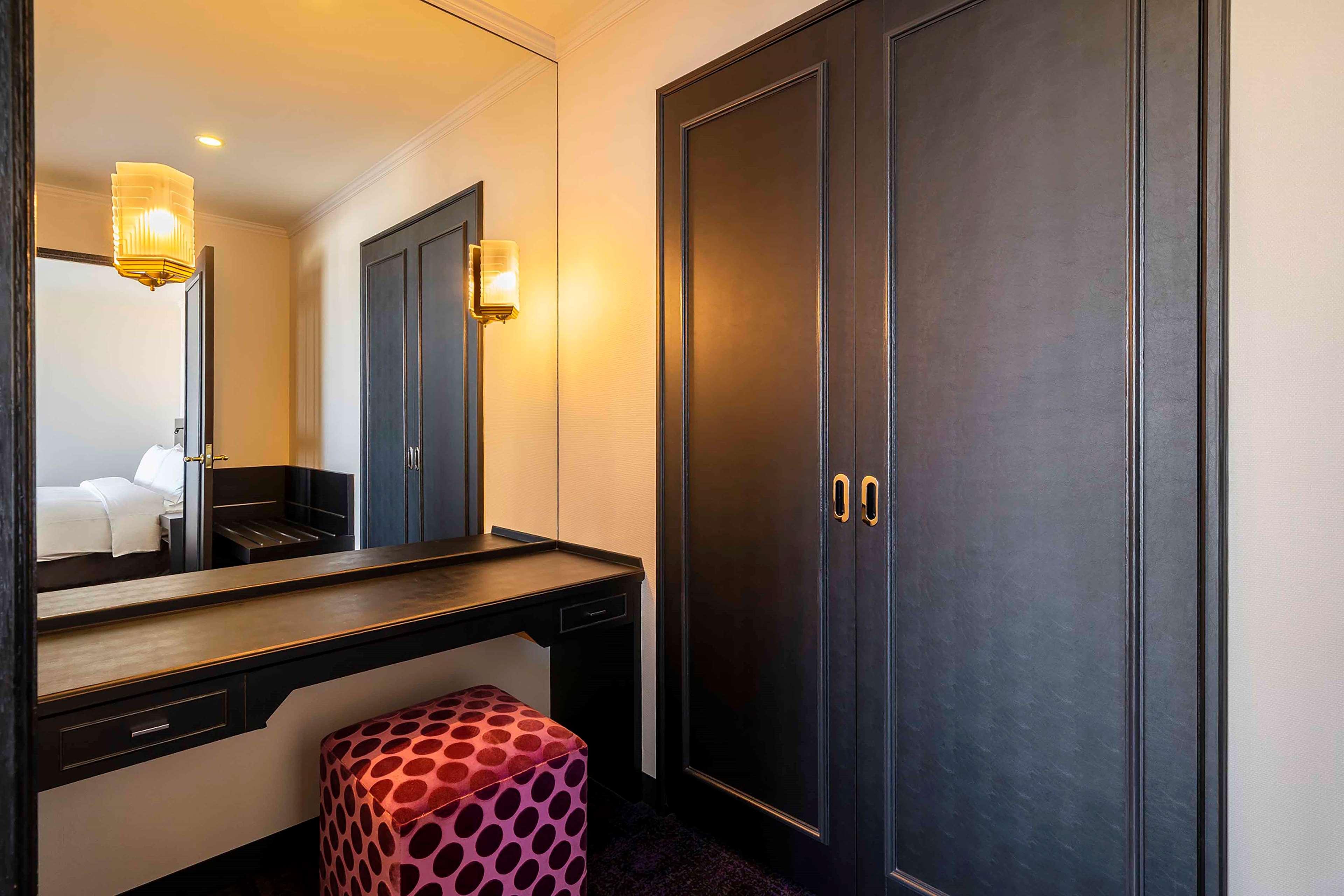 Suite Executive King Bed