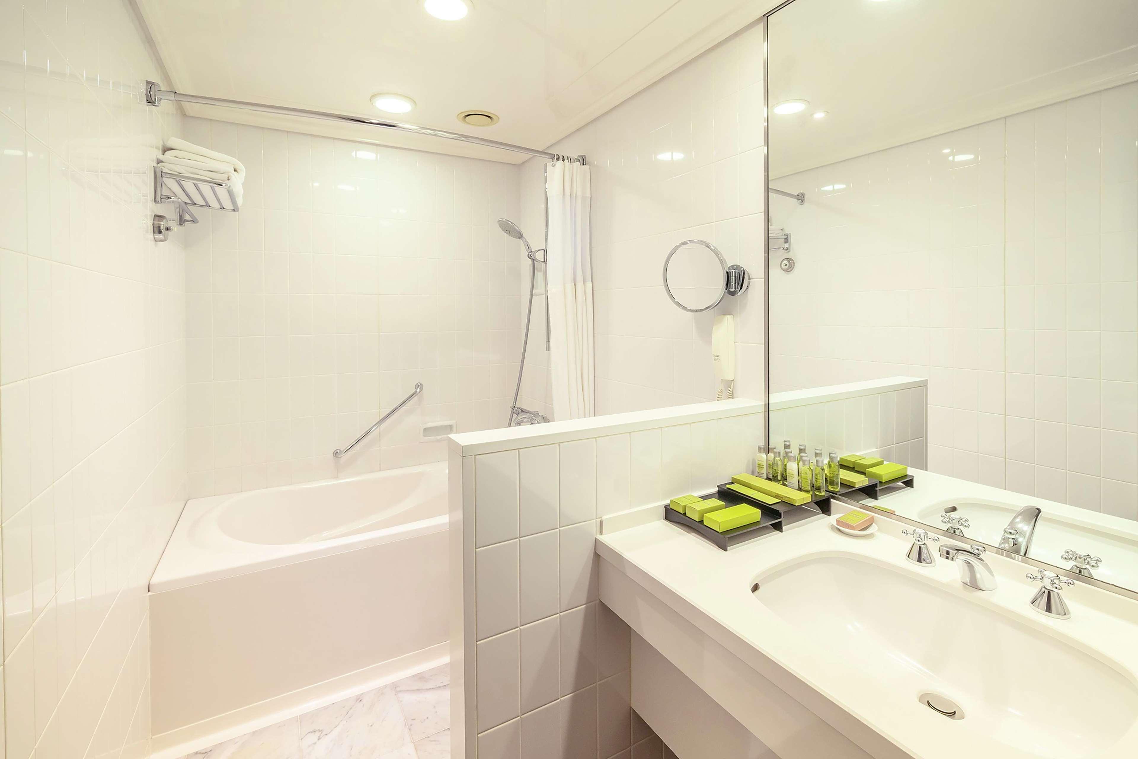 Double Executive King Bed