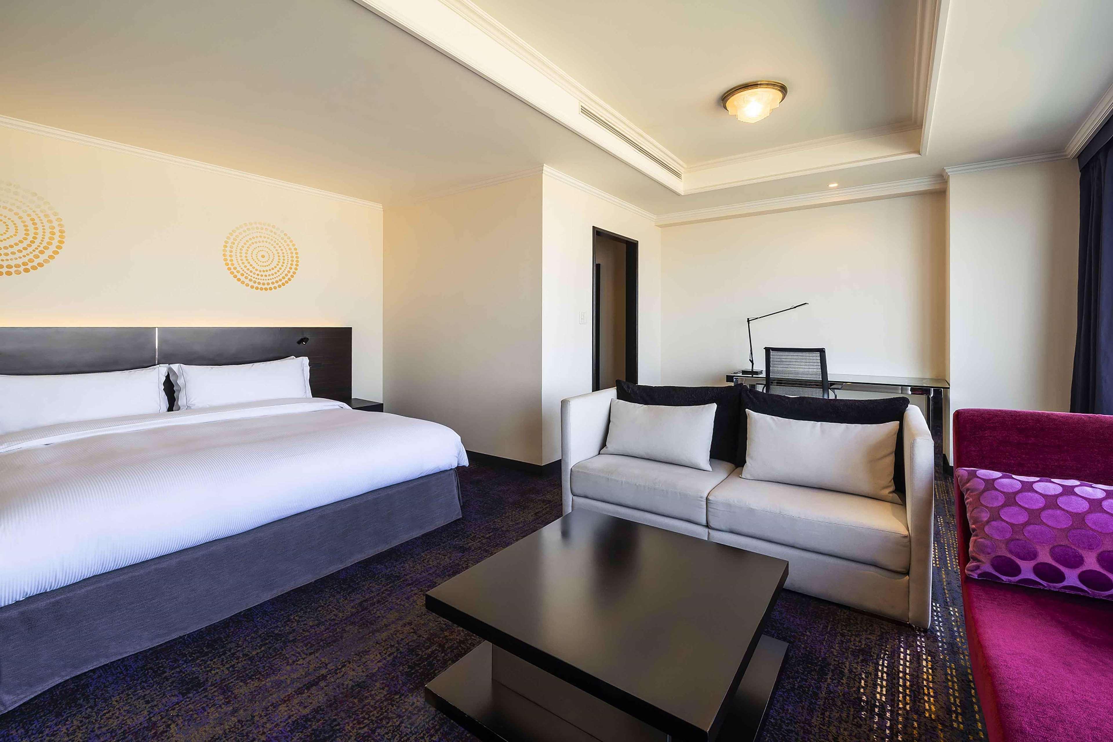 Suite Executive King Bed