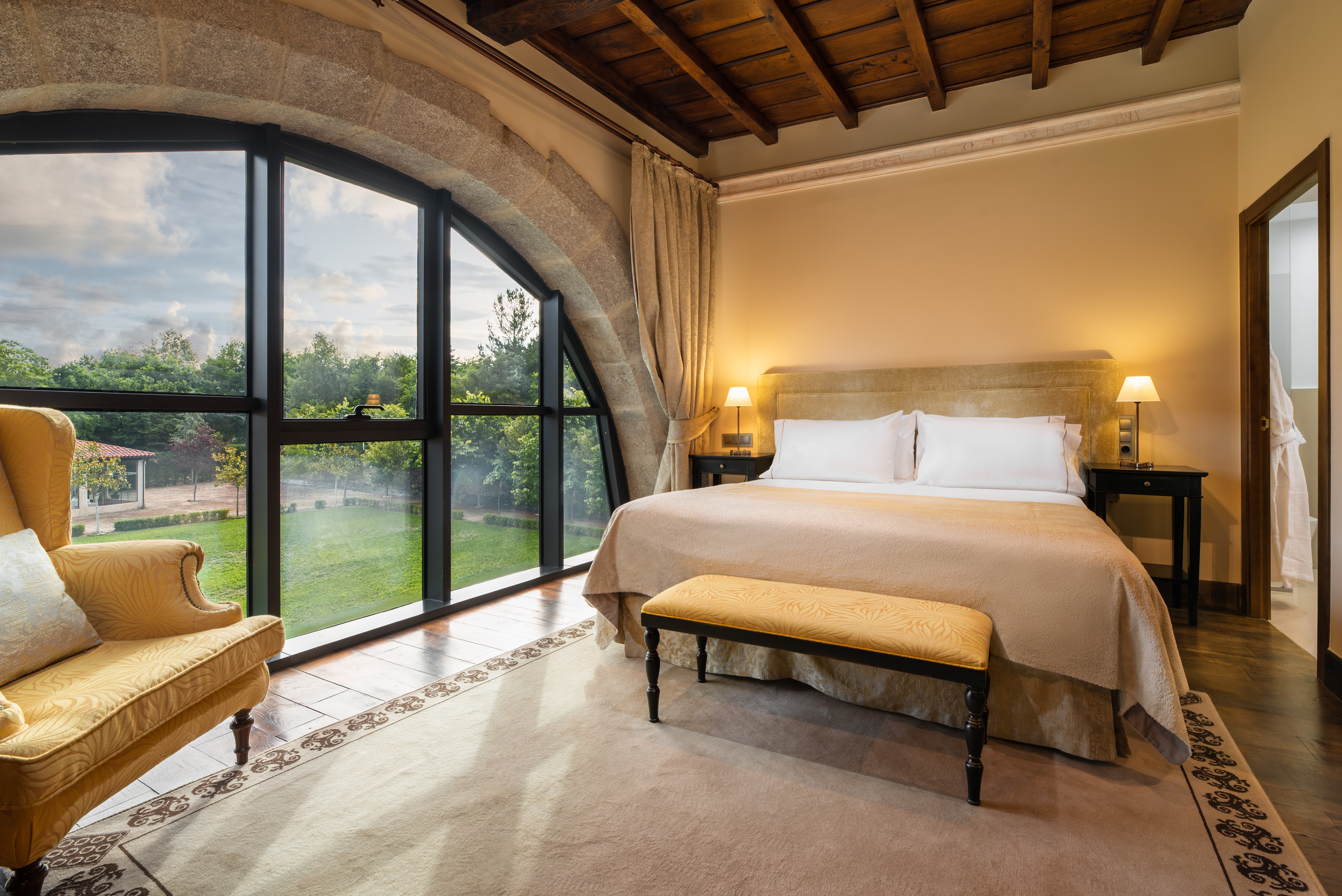 Double or Twin Deluxe