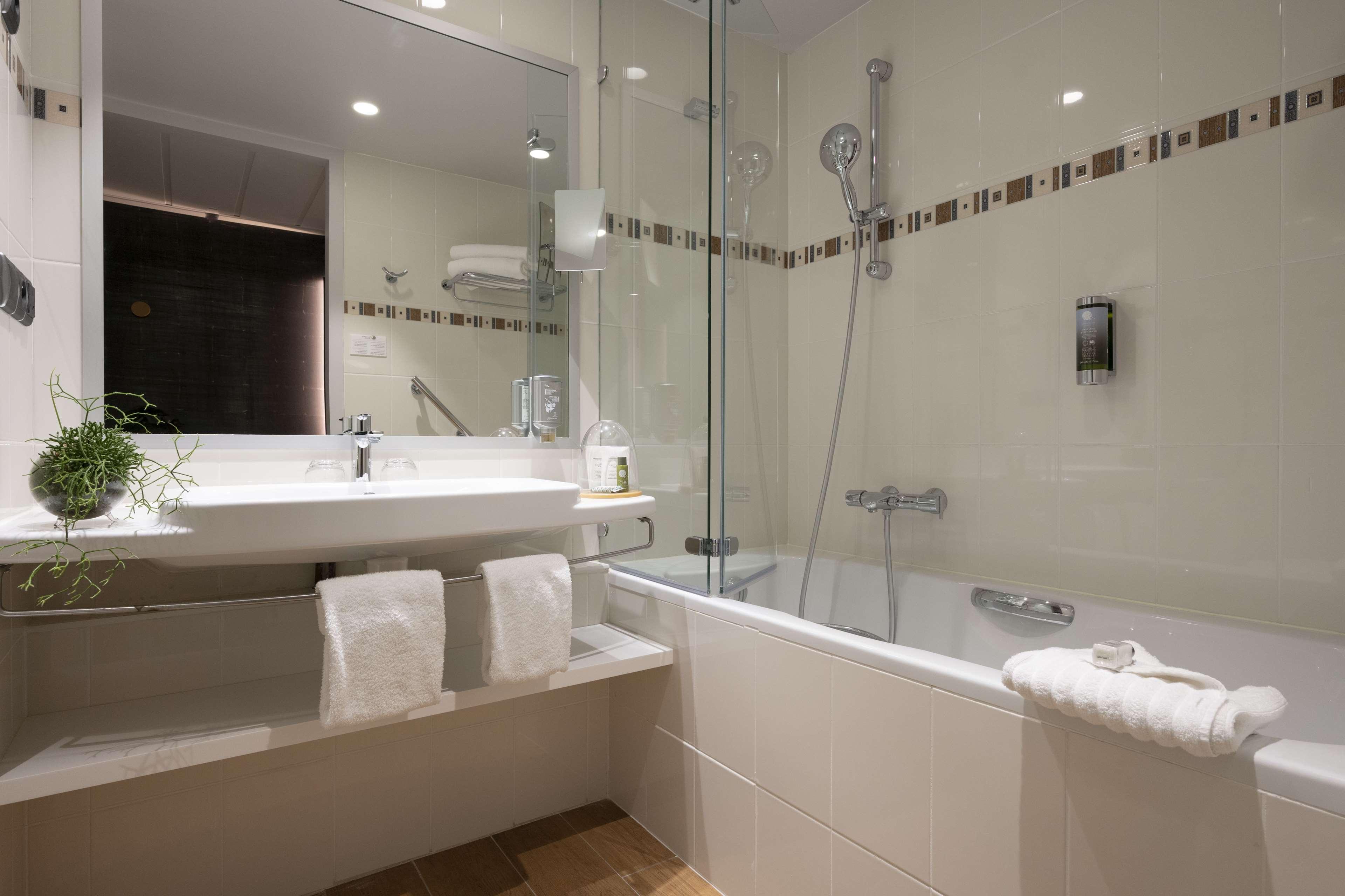 Double Superior King Bed