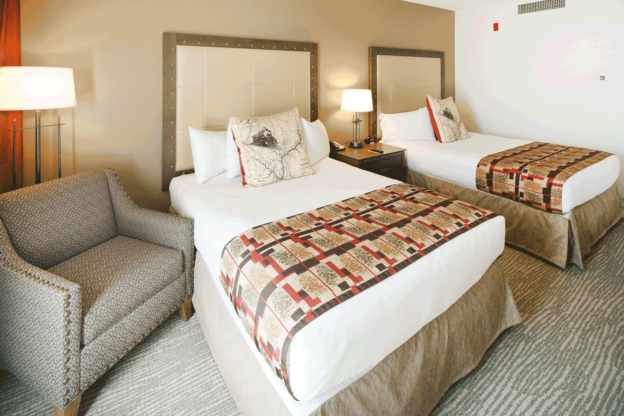 Quadruple Two Queen Beds