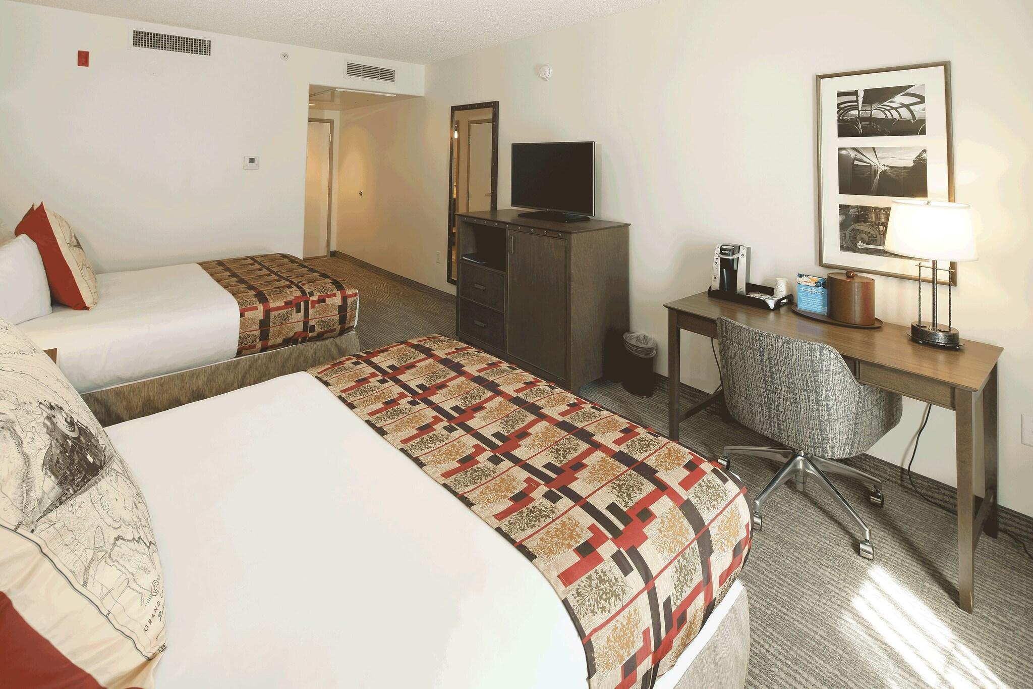 Quadruple Two Queen Beds