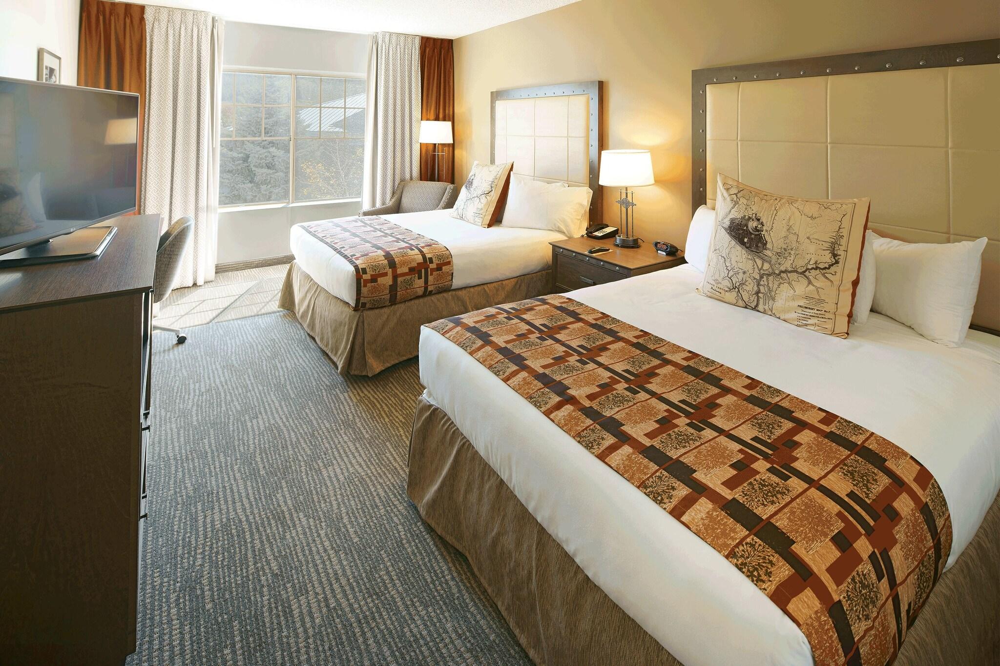 Quadruple Two Queen Beds