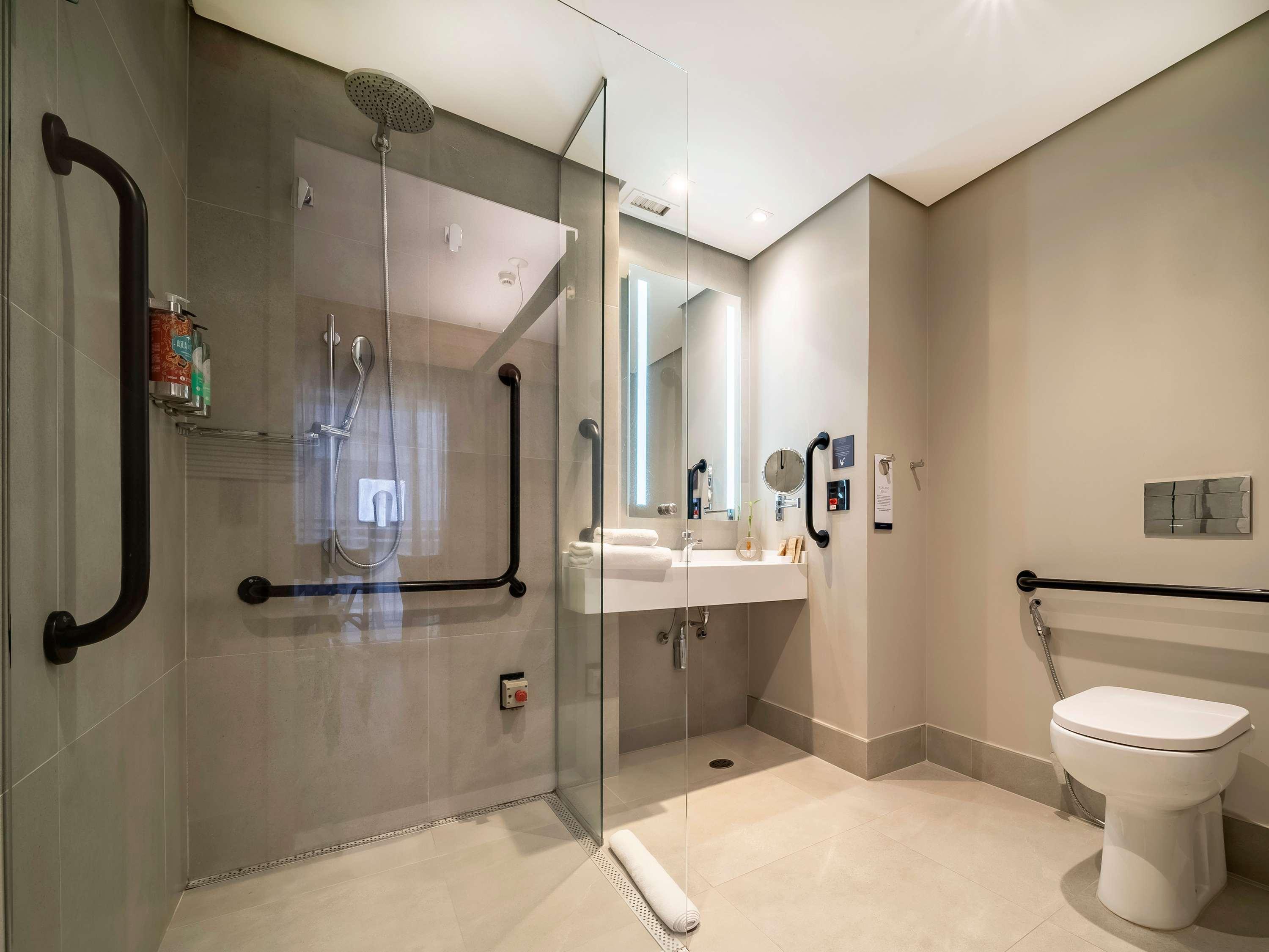 Double Executive King Bed