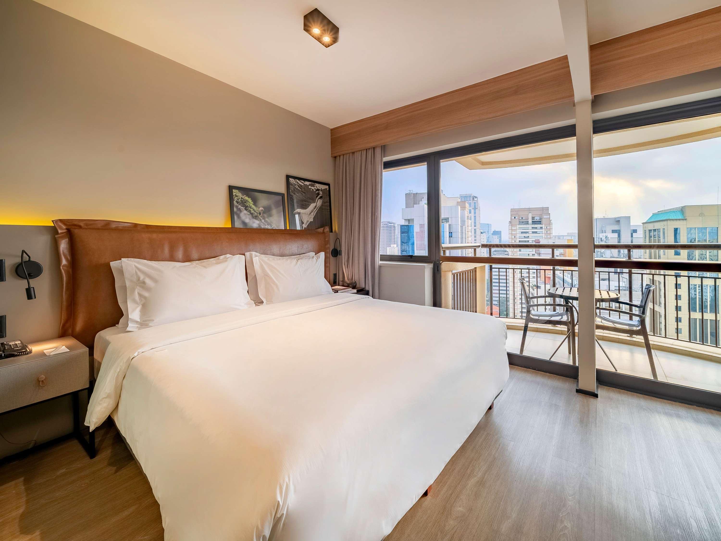 Double Executive King Bed