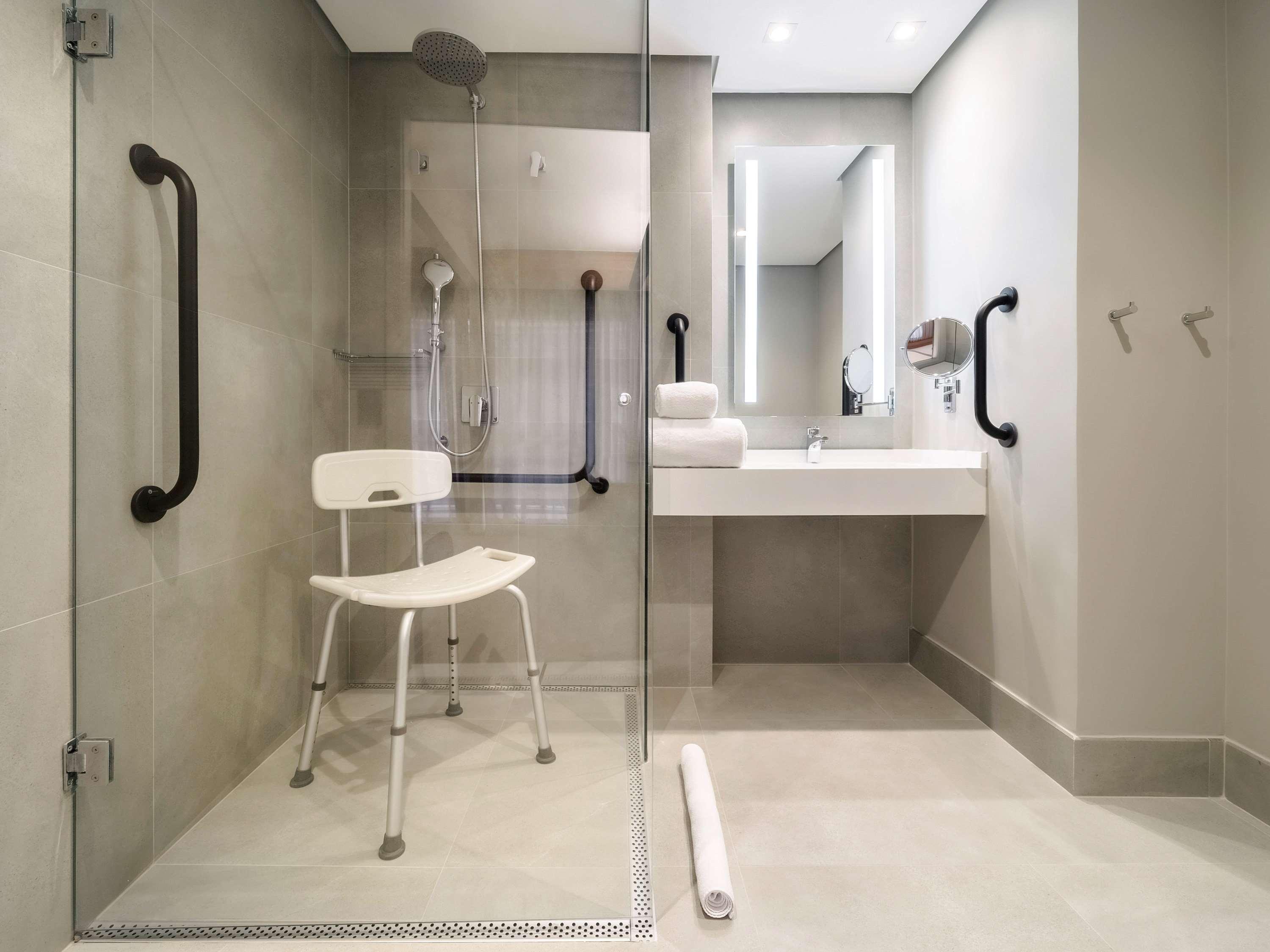 Double Executive King Bed