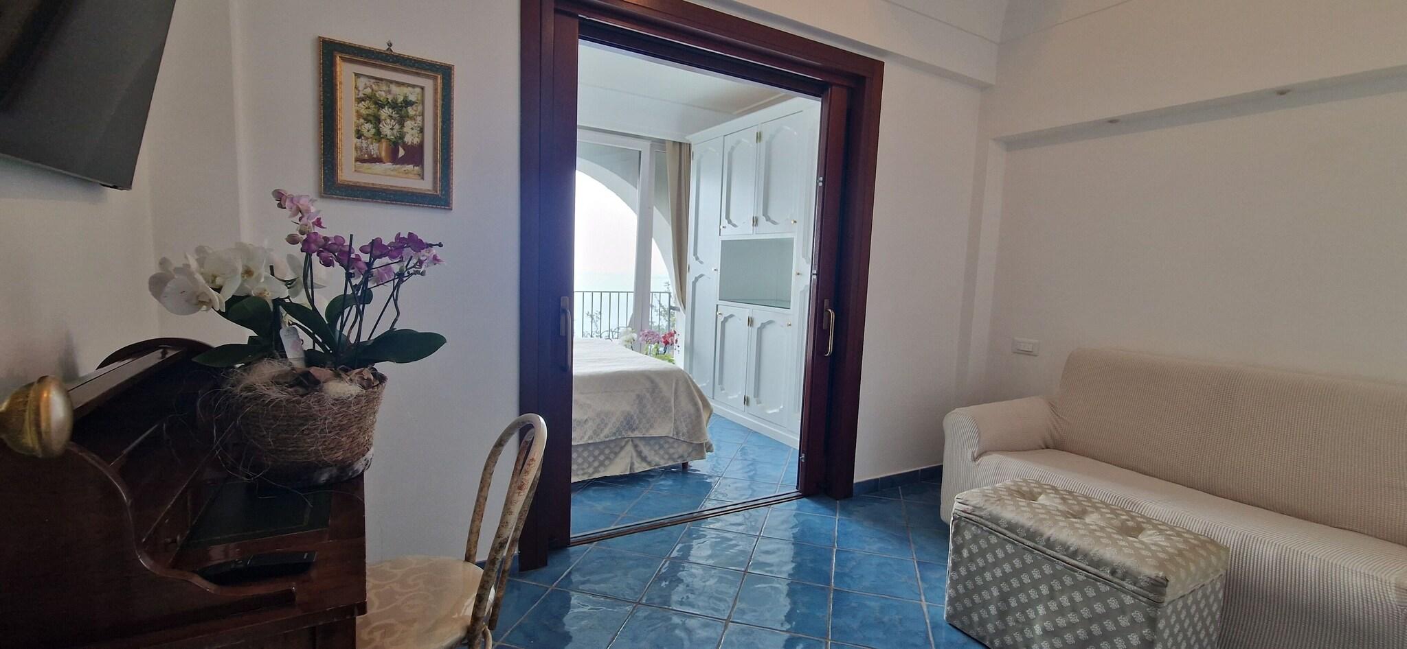 Double Superior with Views