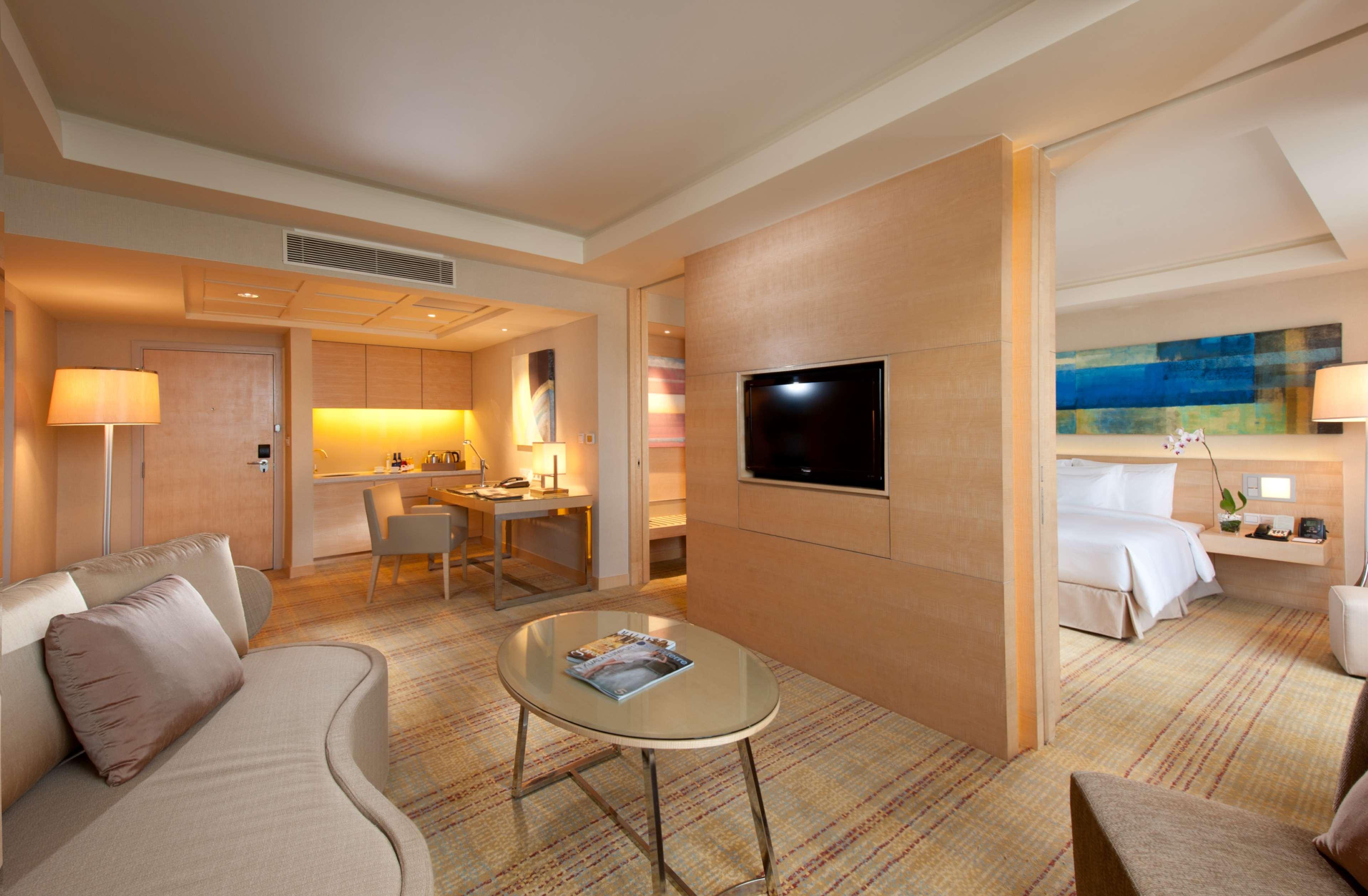 Suite Executive King Bed