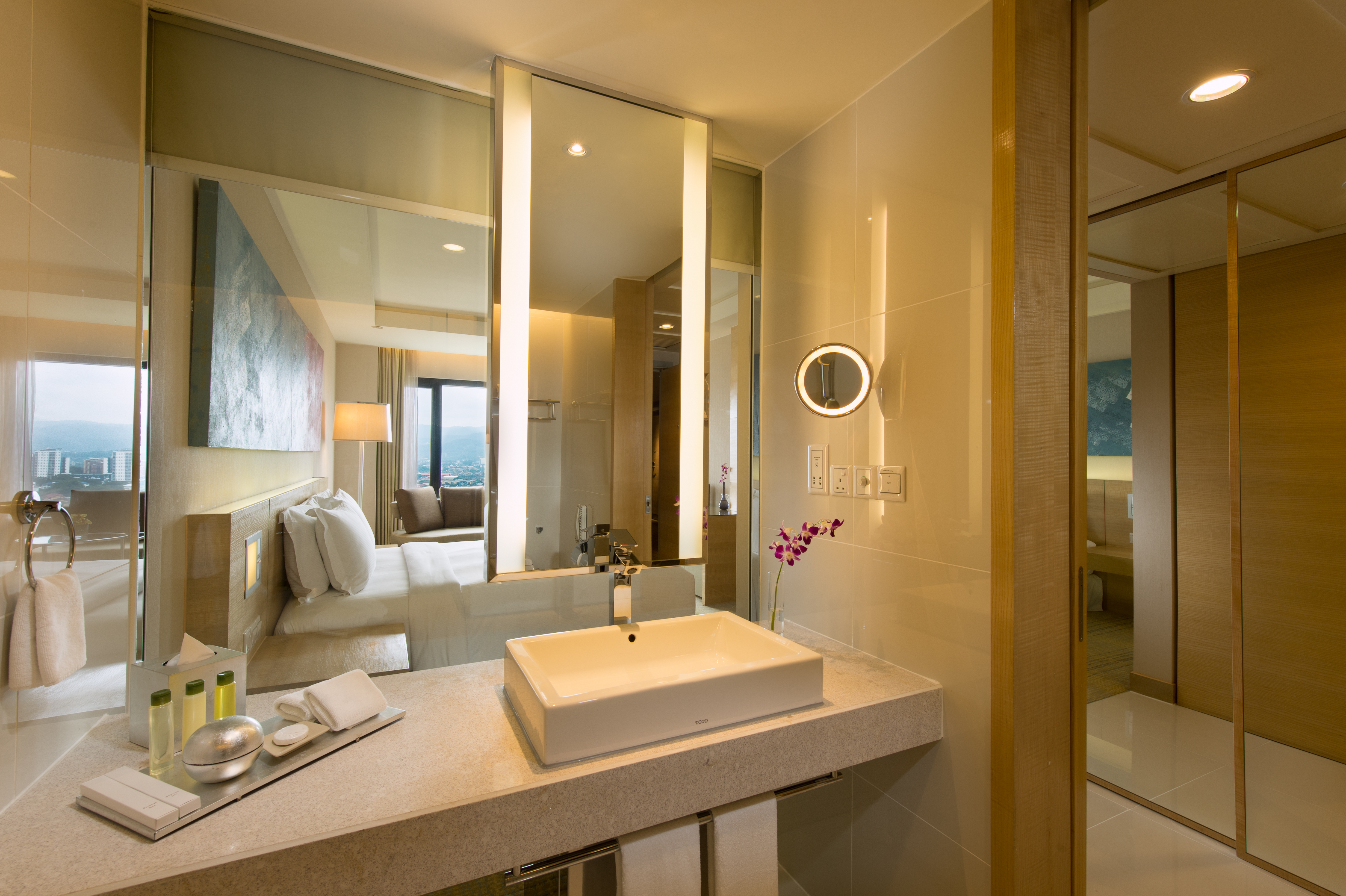 Double or Twin Deluxe