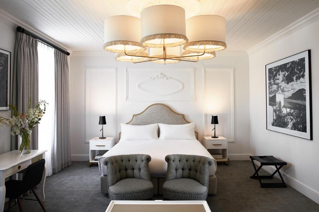 Double or Twin Standard