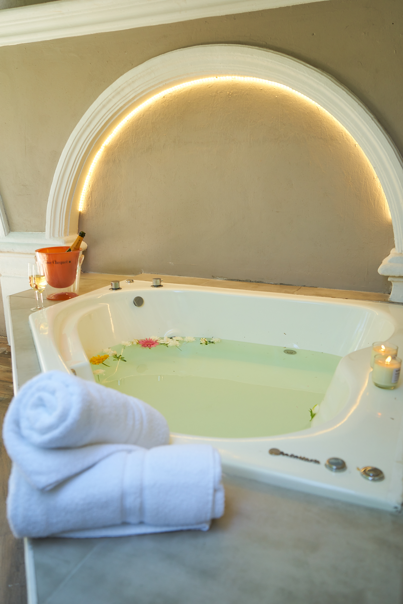 Double Deluxe with Jacuzzi