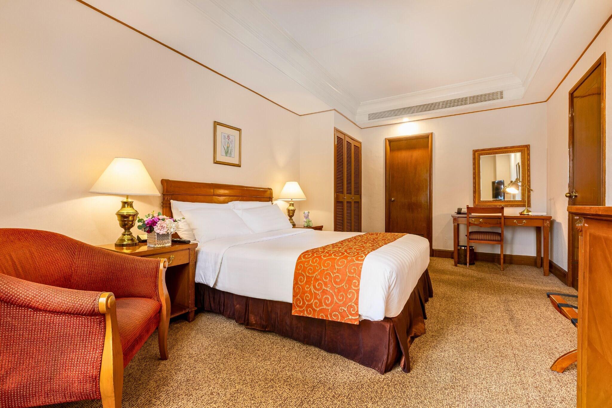 Double Premier Queen Bed