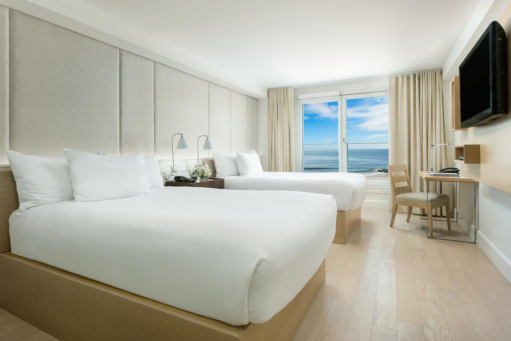 Room Deluxe Two Double Beds