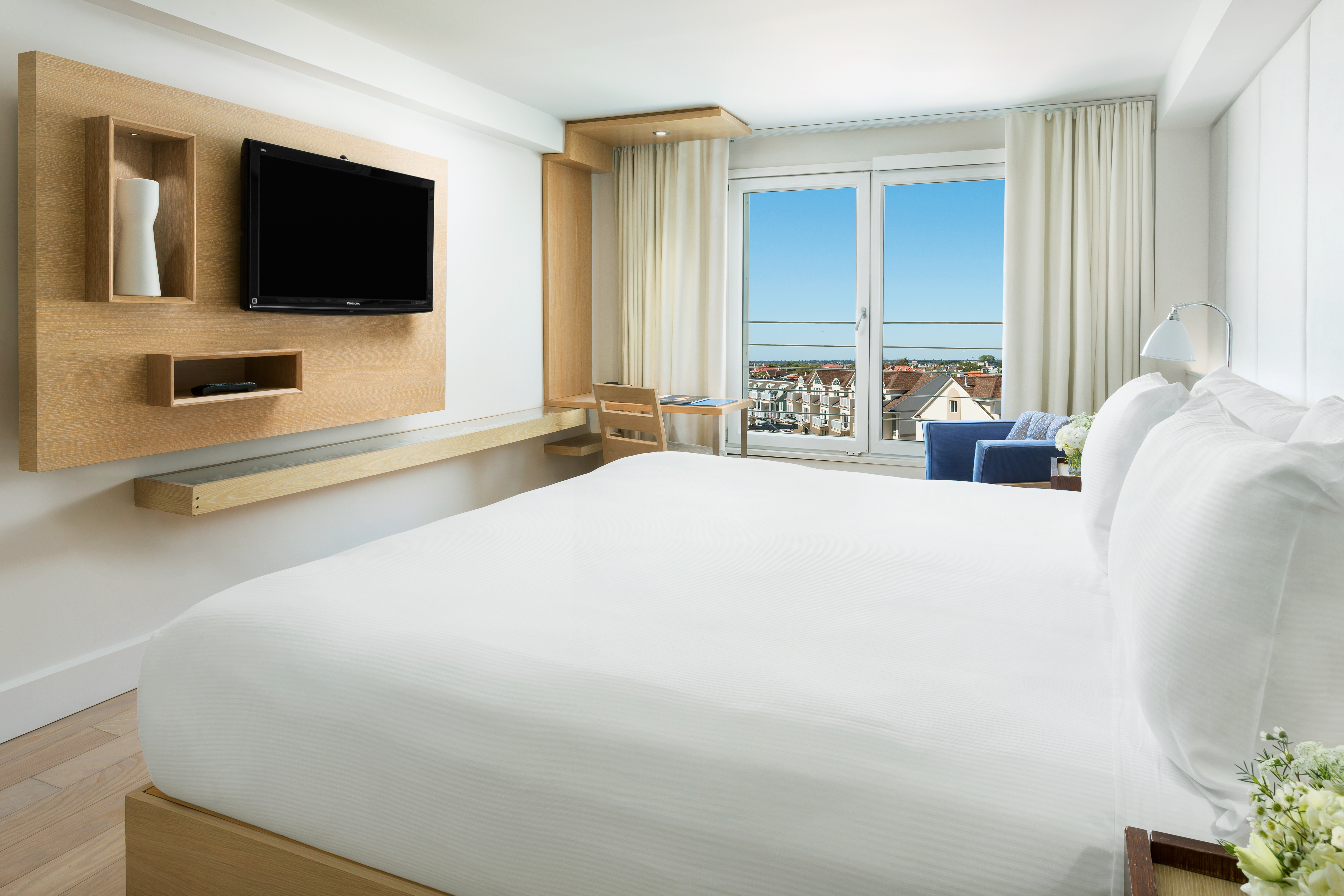 Double King Size Bed