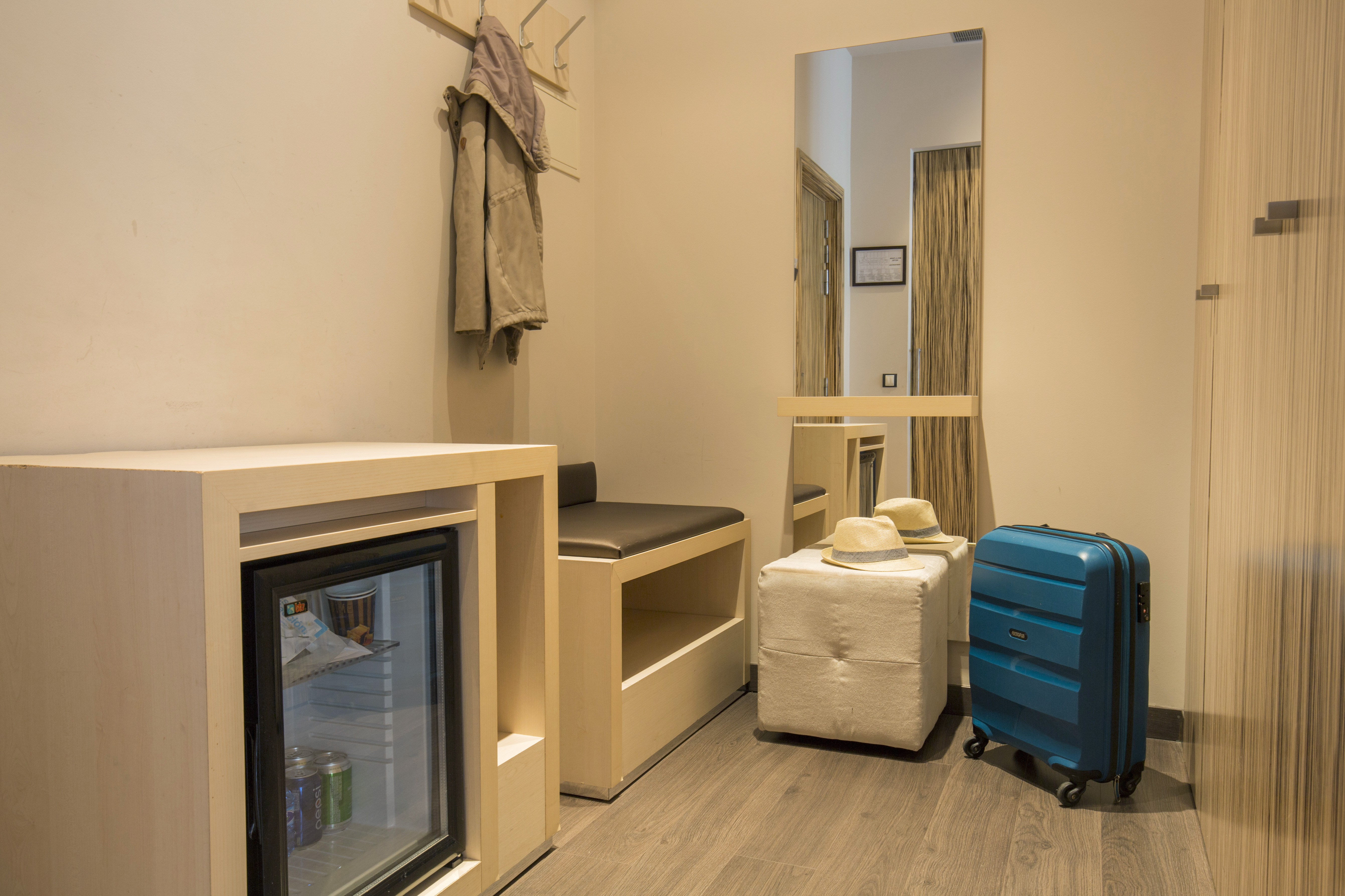 Family Room Capacity 4