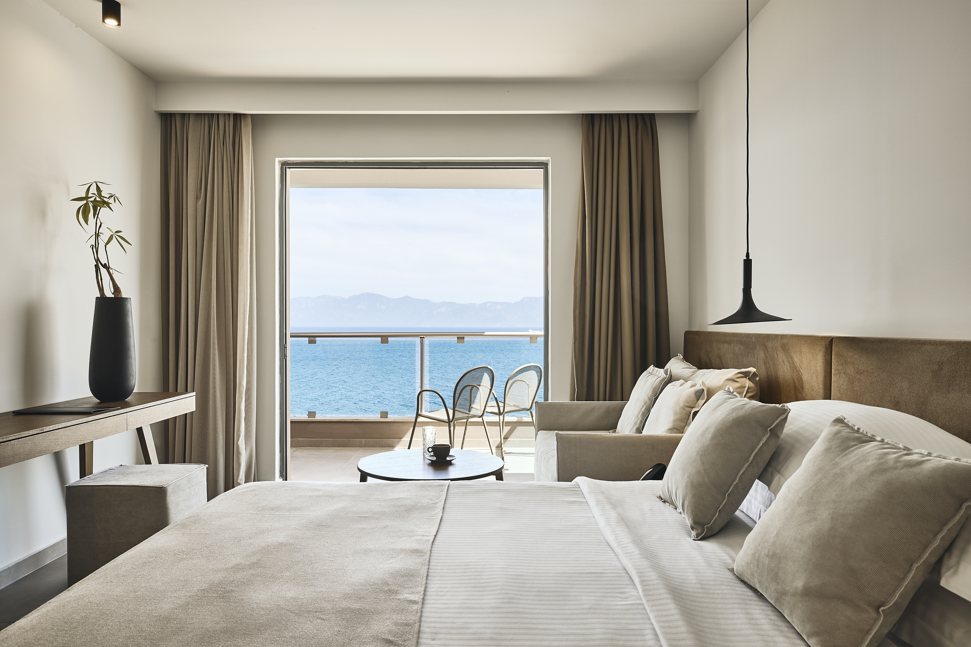 Junior Suite Sea Front