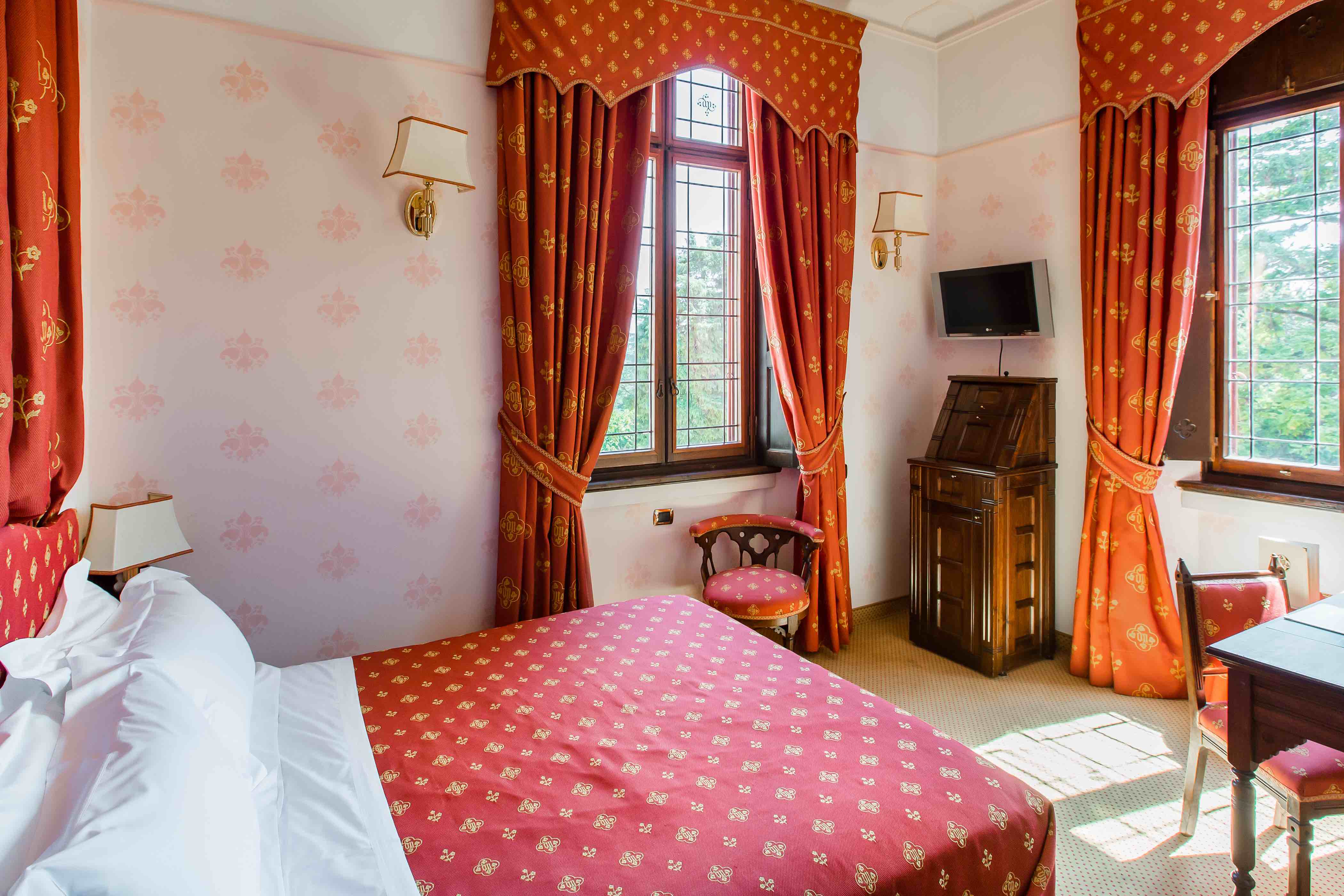 Double or Twin Superior