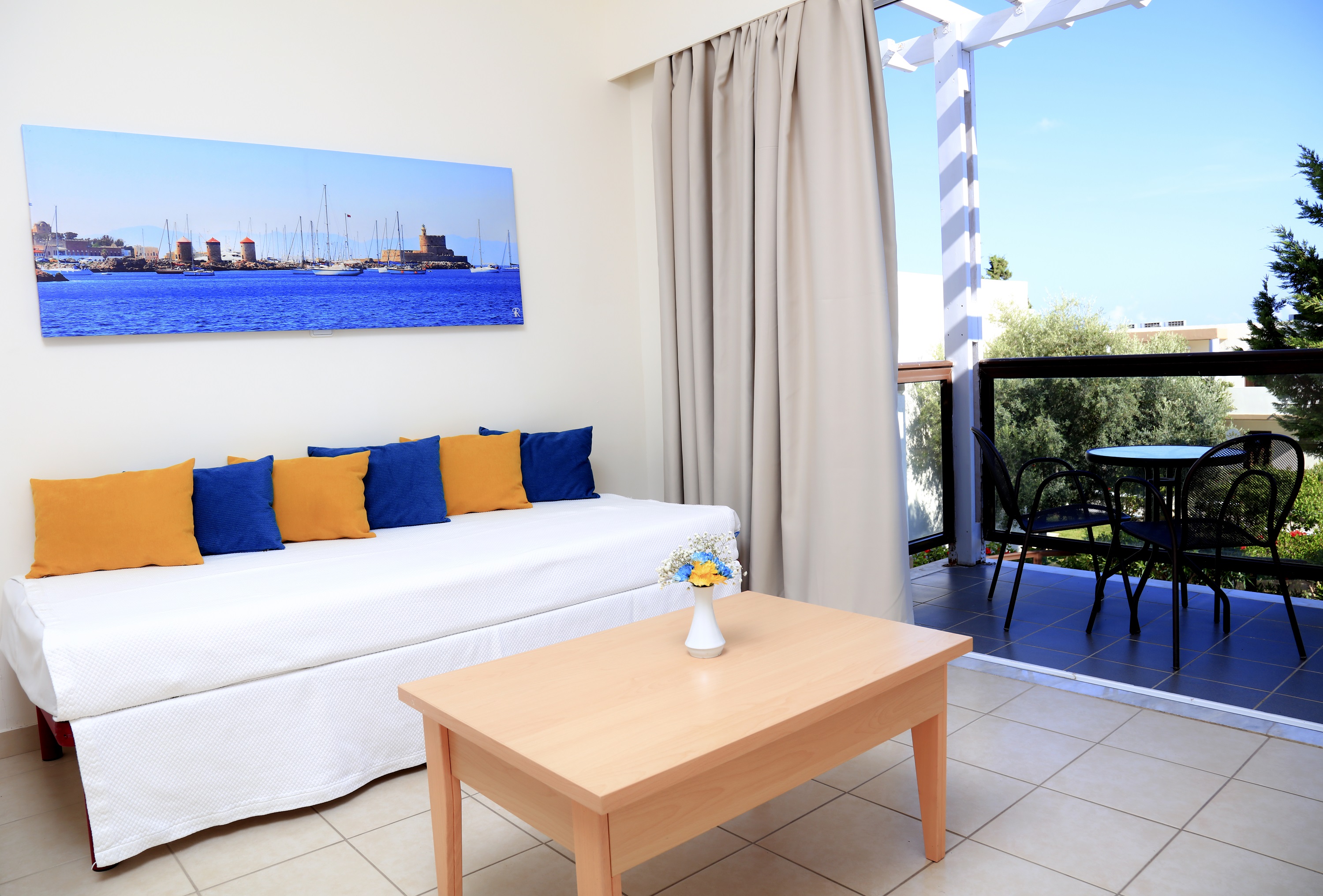 Family Room Superior