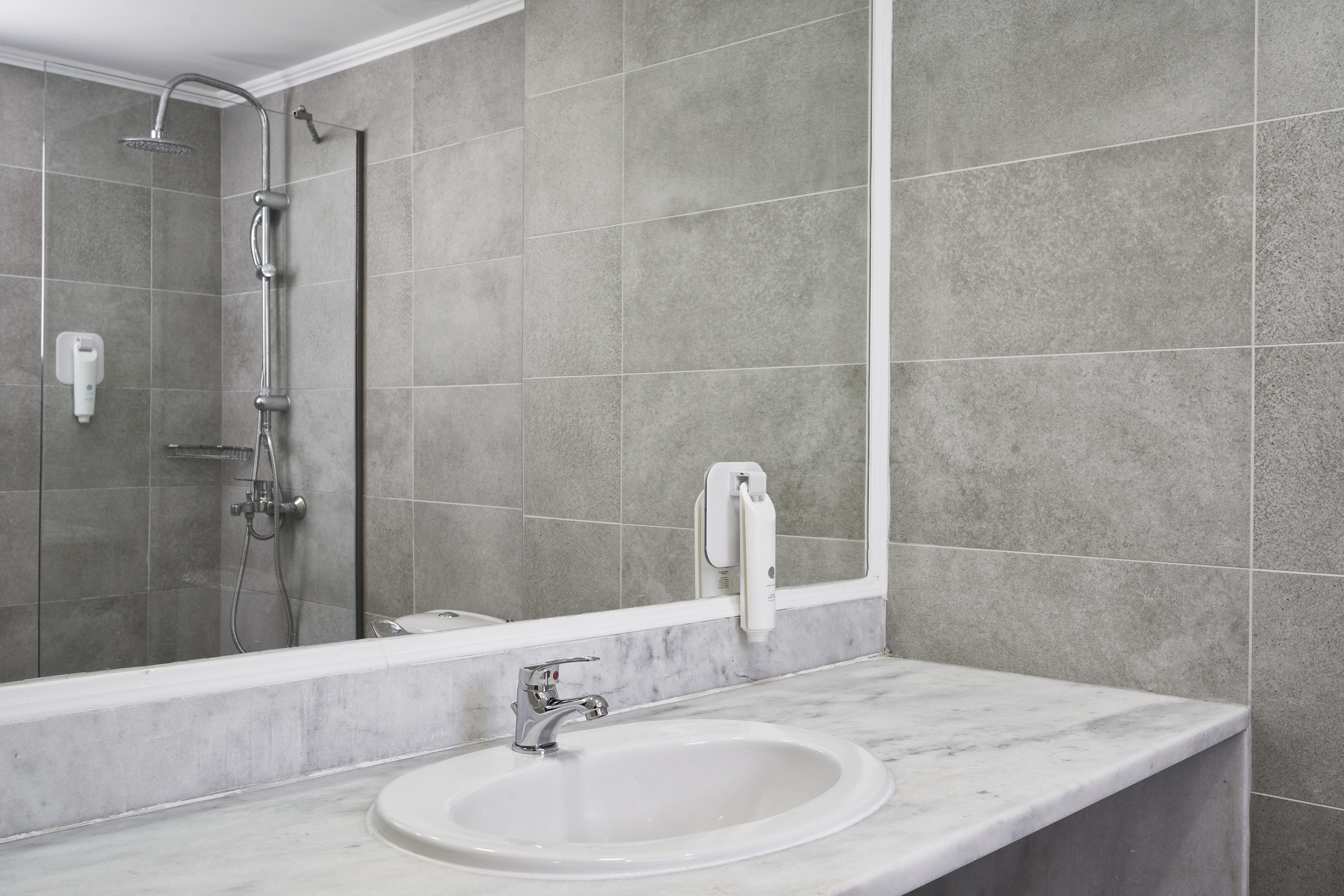 Family Room Pool View