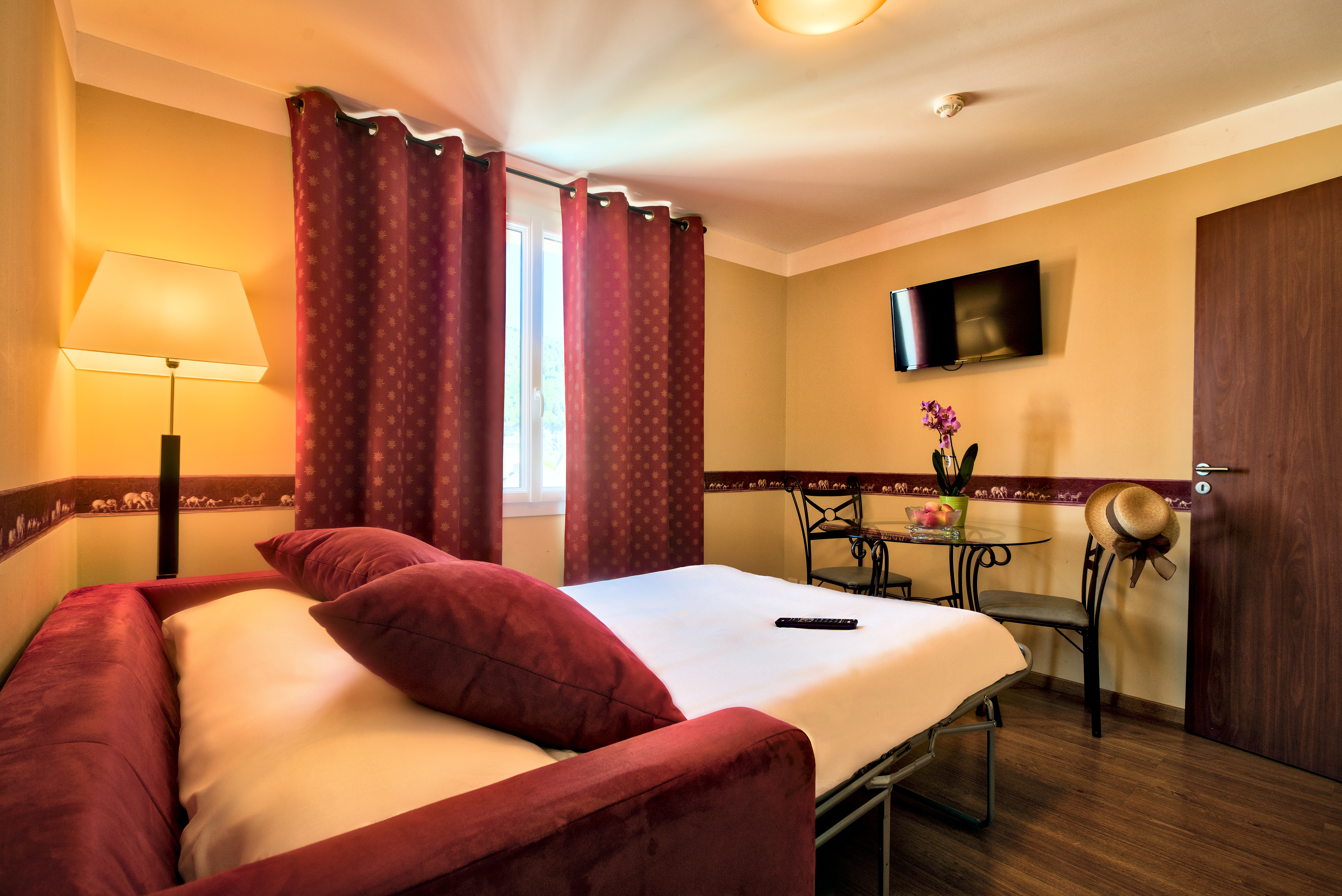 Double or Twin Capacity 2