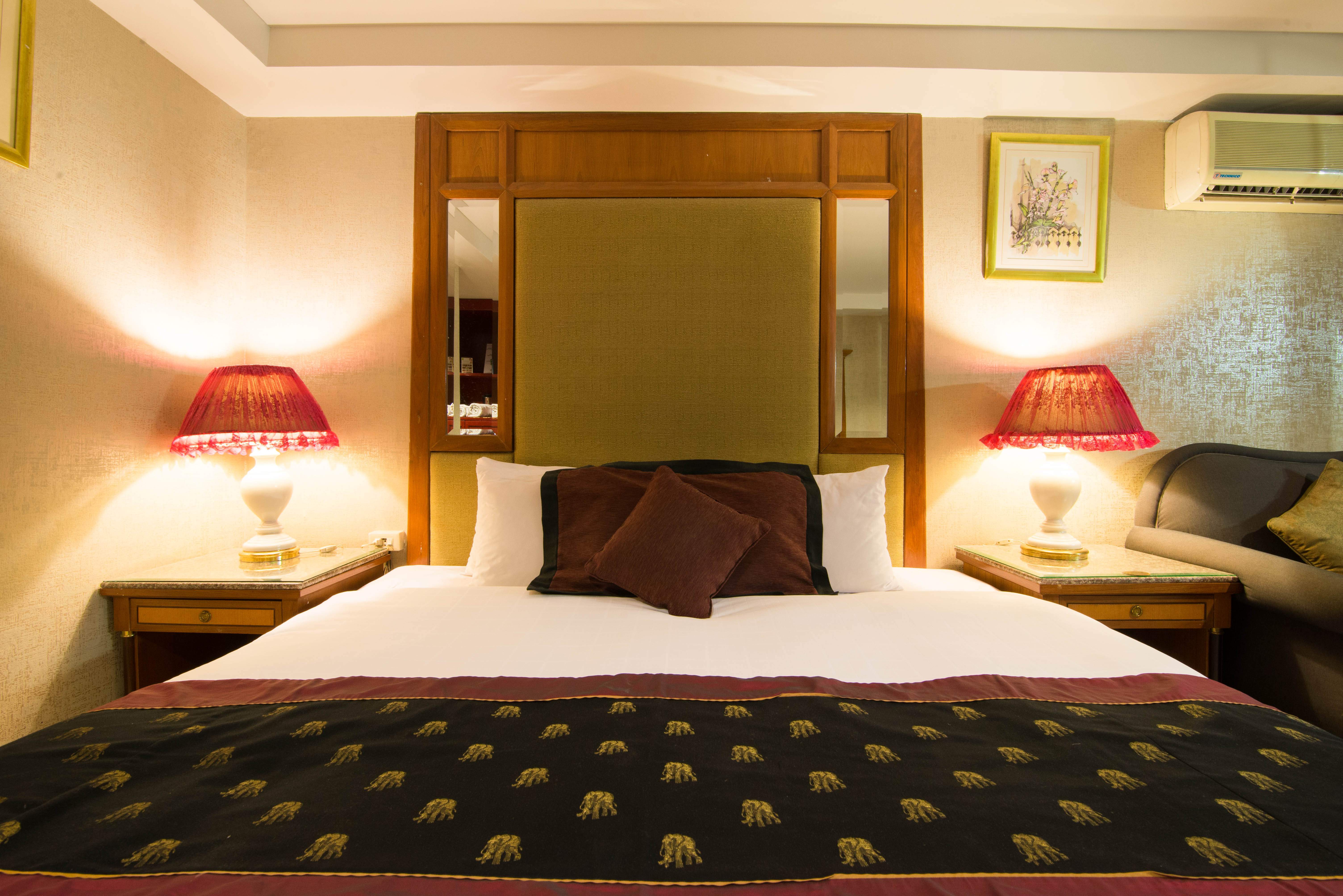 Double or Twin Deluxe