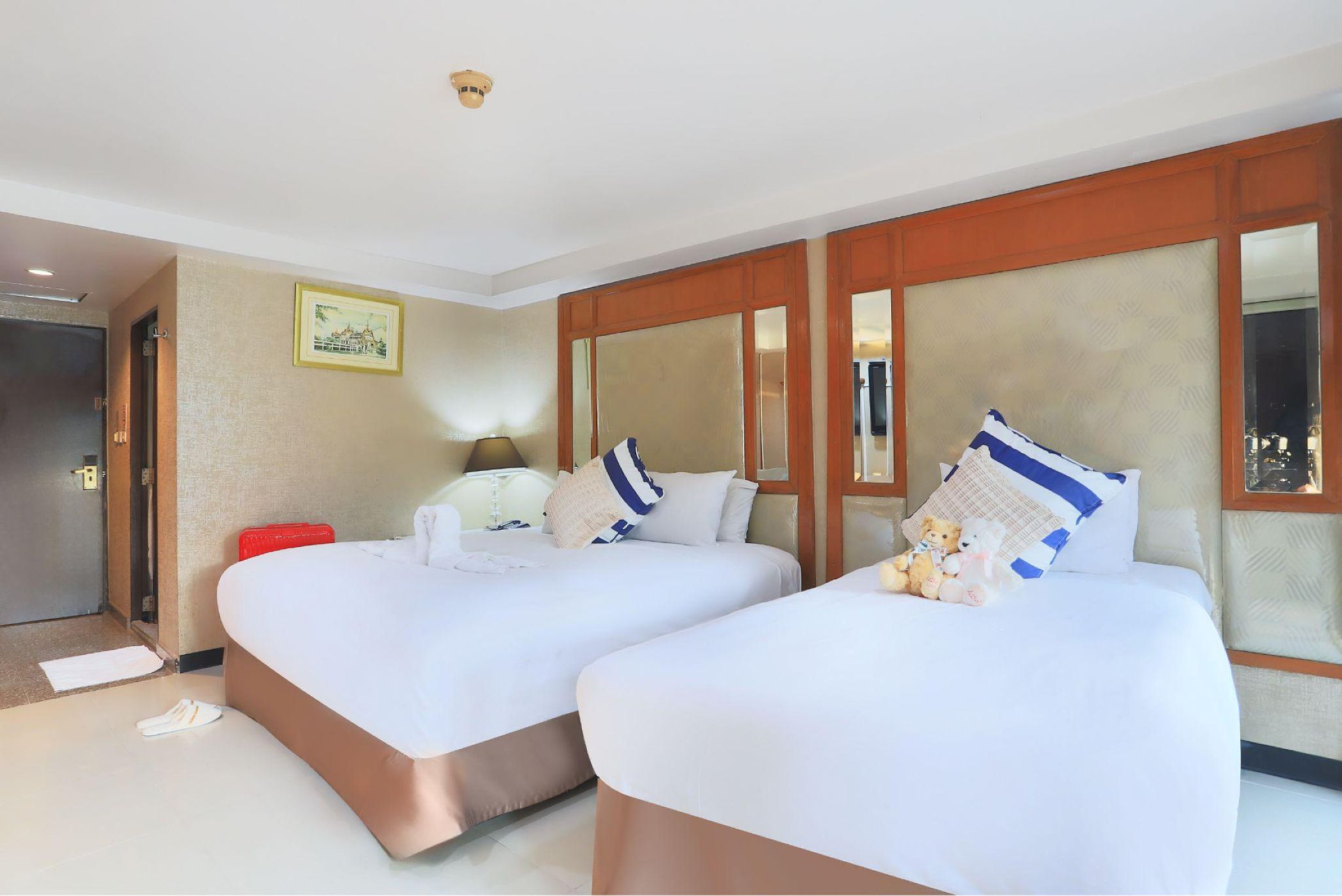 Family Room Capacity 4