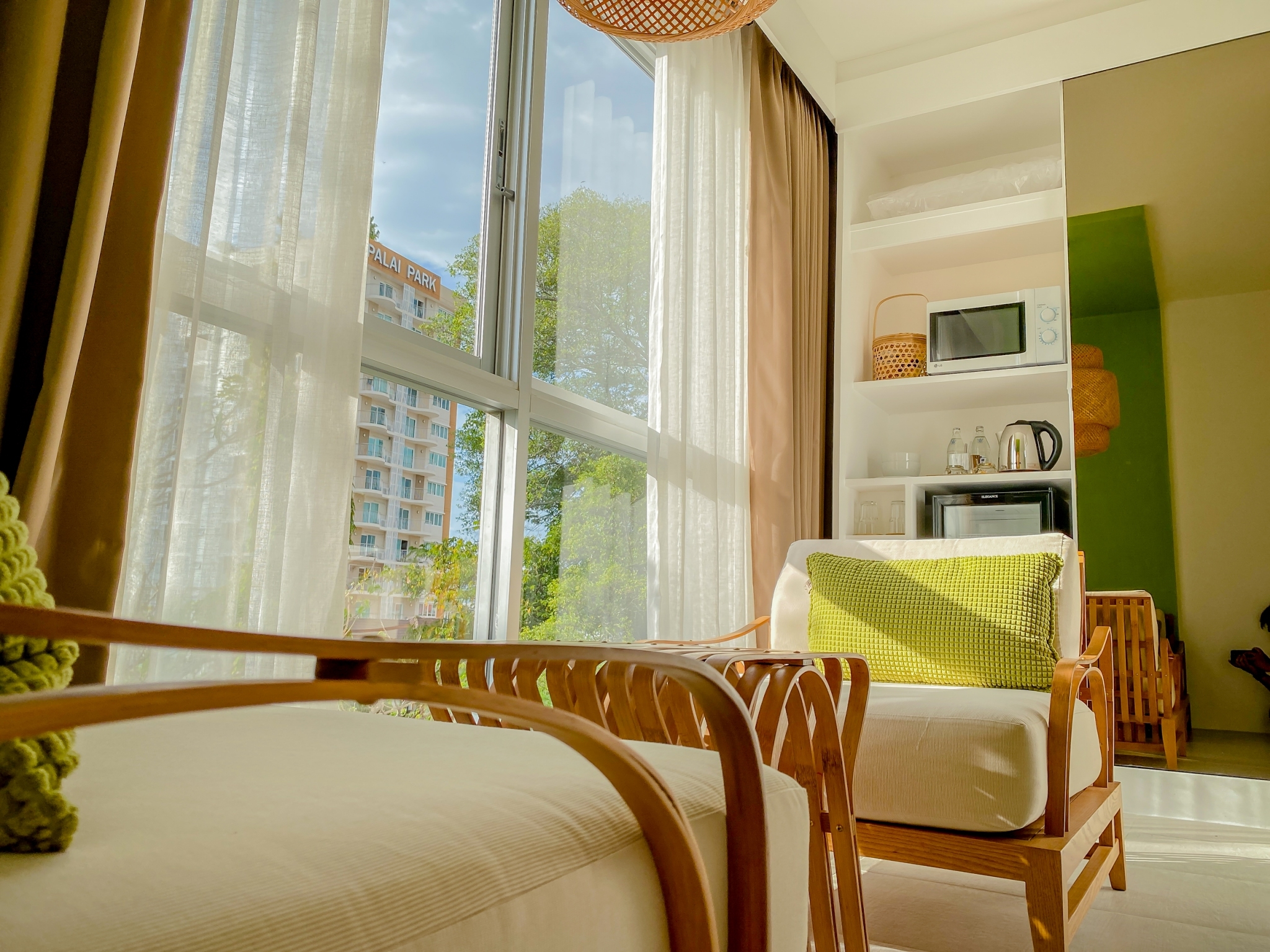 Double or Twin Deluxe Executive